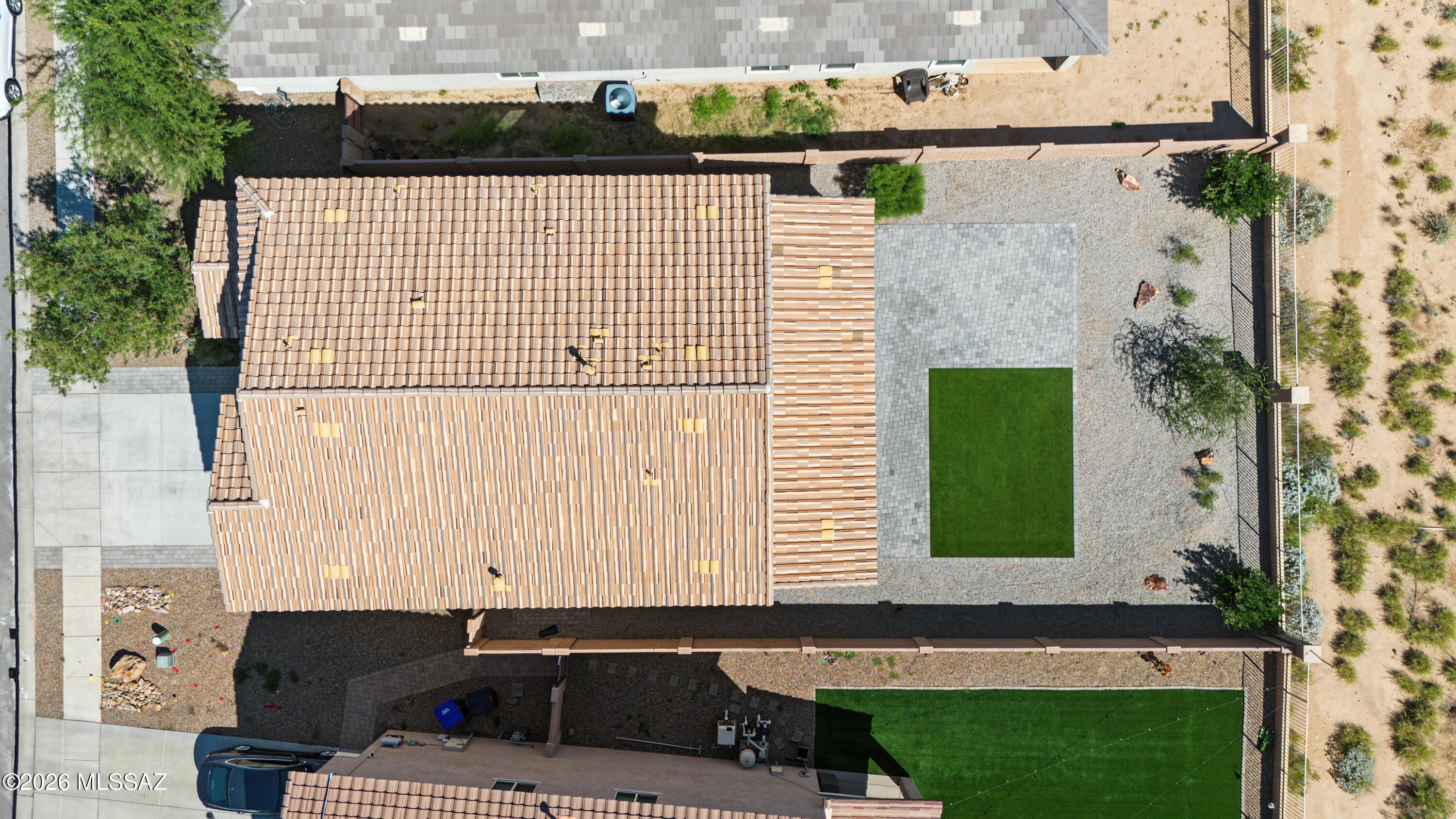 Entrada Del Rio - Residential