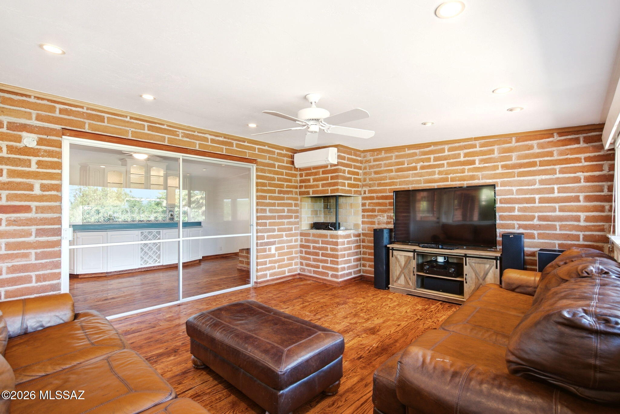 Royal Road - Residential