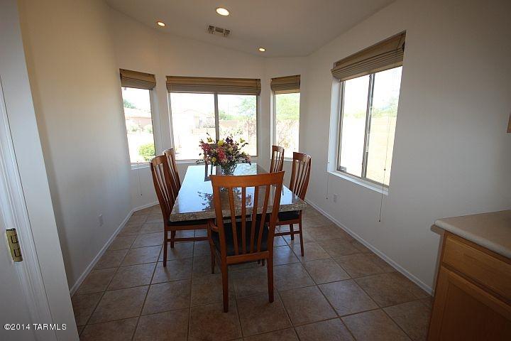 Bluffs (The) 2 - Residential Lease