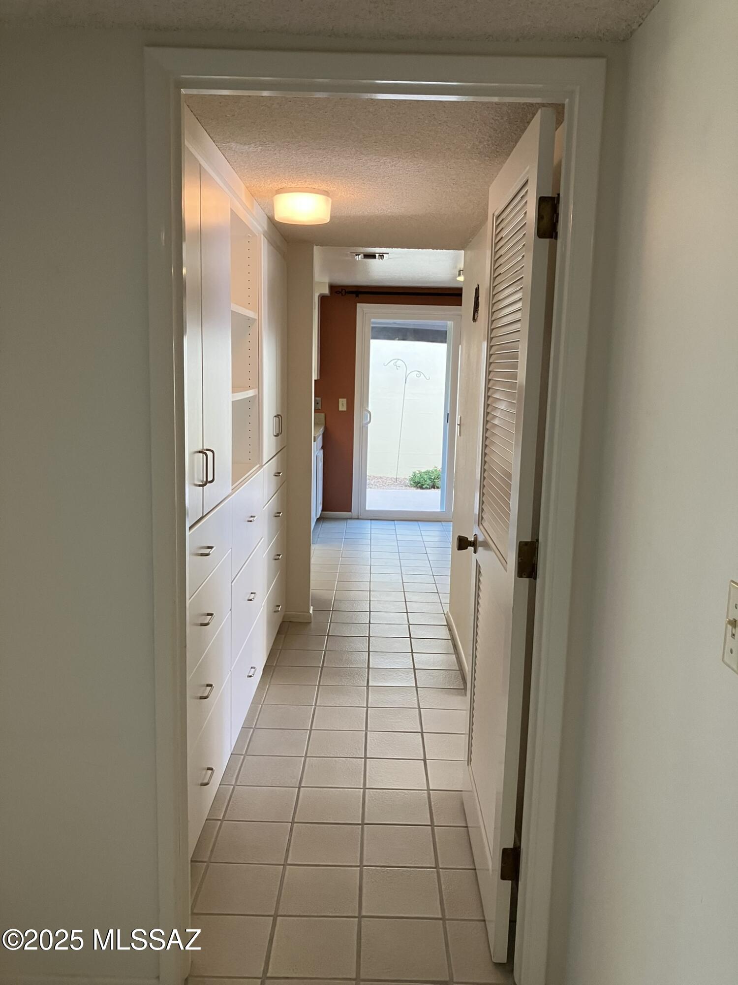 Casas Del Oro Norte (89-130) - Residential