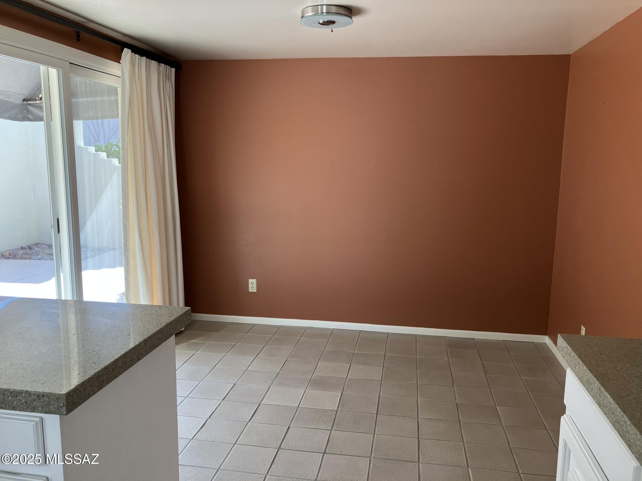 Casas Del Oro Norte (89-130) - Residential