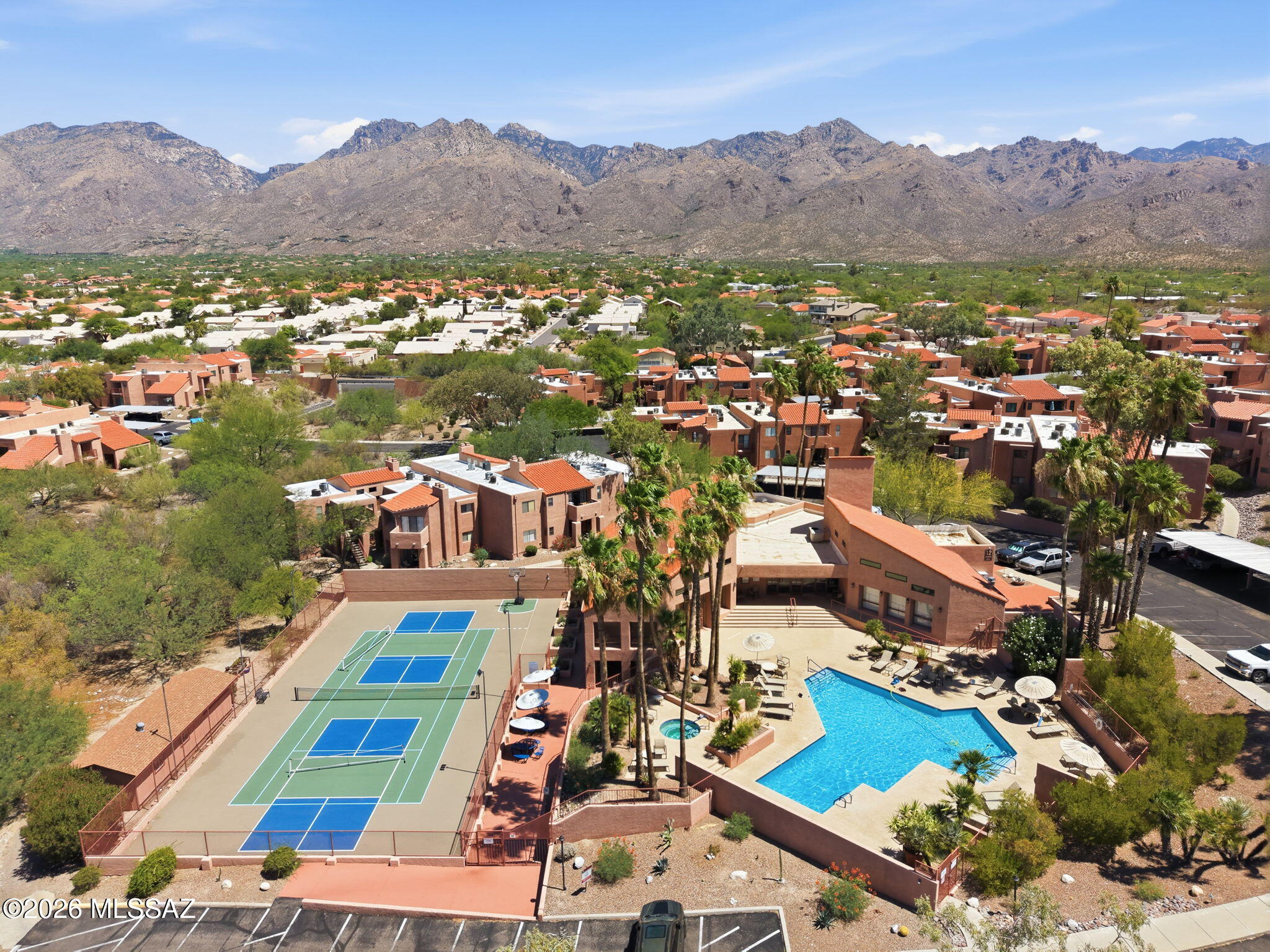 Ventana Vista Condominiums - Residential