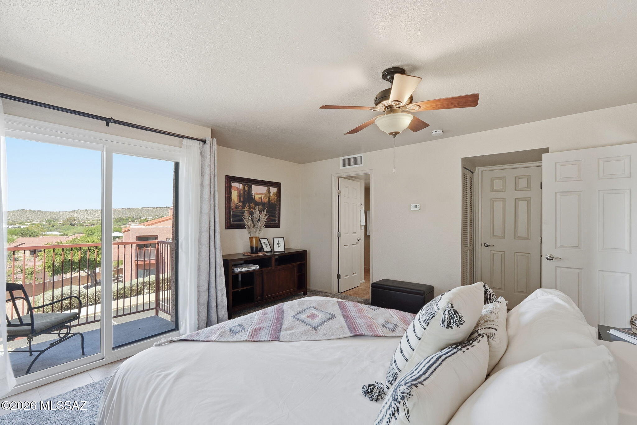Ventana Vista Condominiums - Residential
