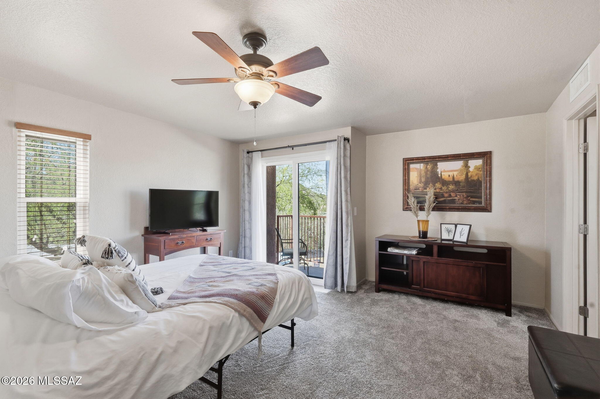 Ventana Vista Condominiums - Residential