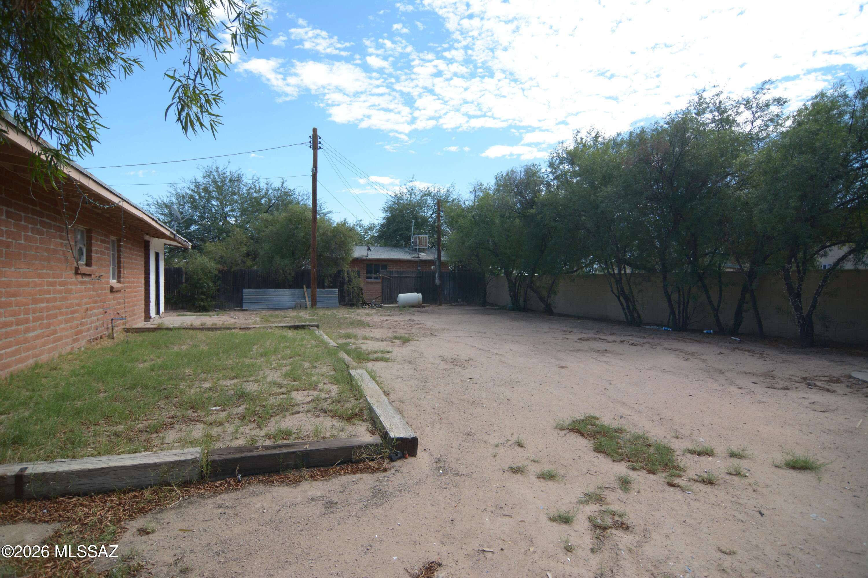 Los Ranchitos NO. 6 - Residential