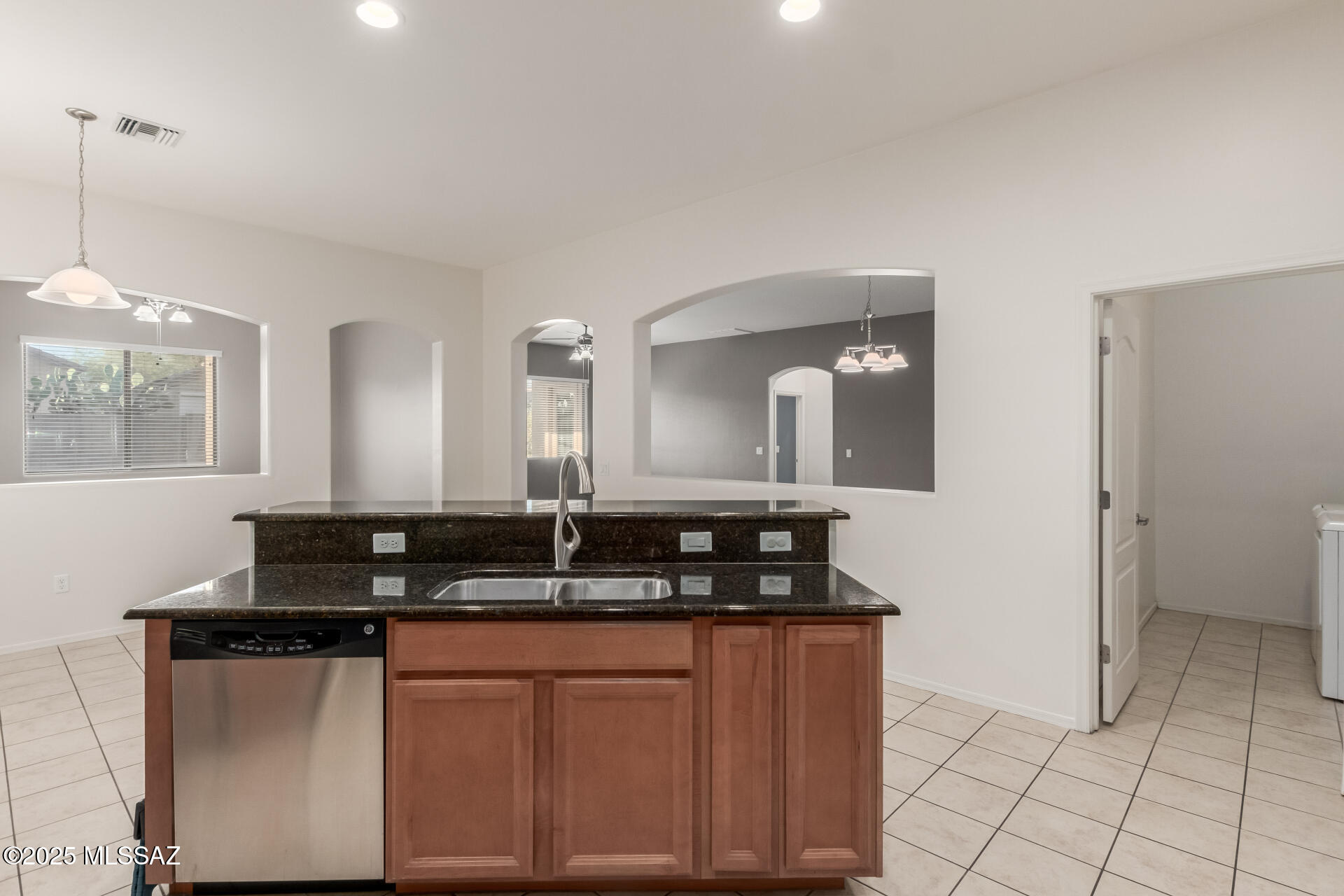 Sycamore Park Village 6 (1-81) - Residential Lease