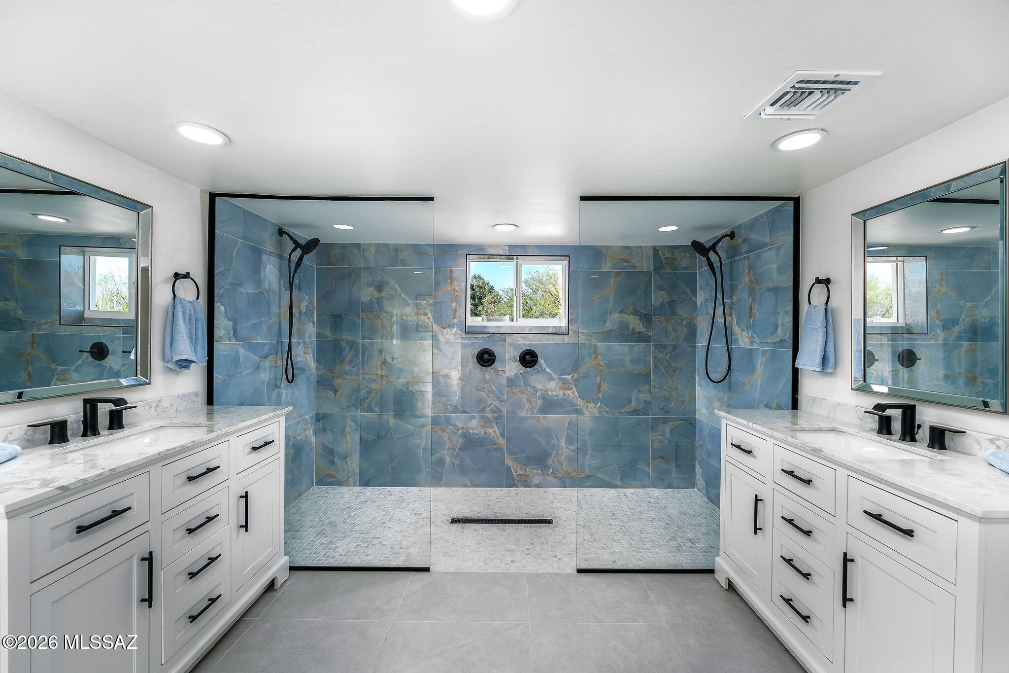 Suffolk Hills (1-44,1A&1B&BLKA&B) - Residential