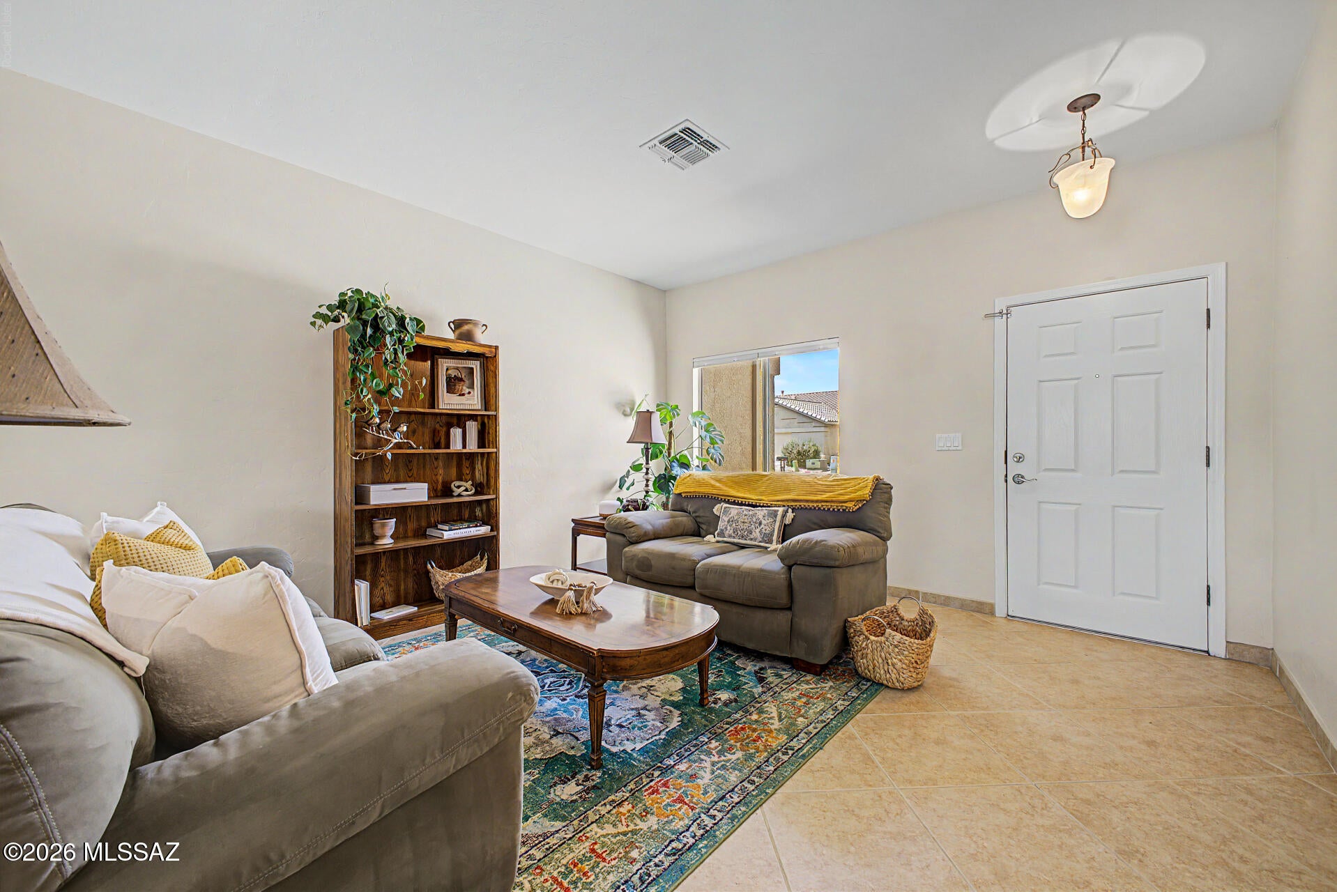 Black Horse (1-411) - Residential