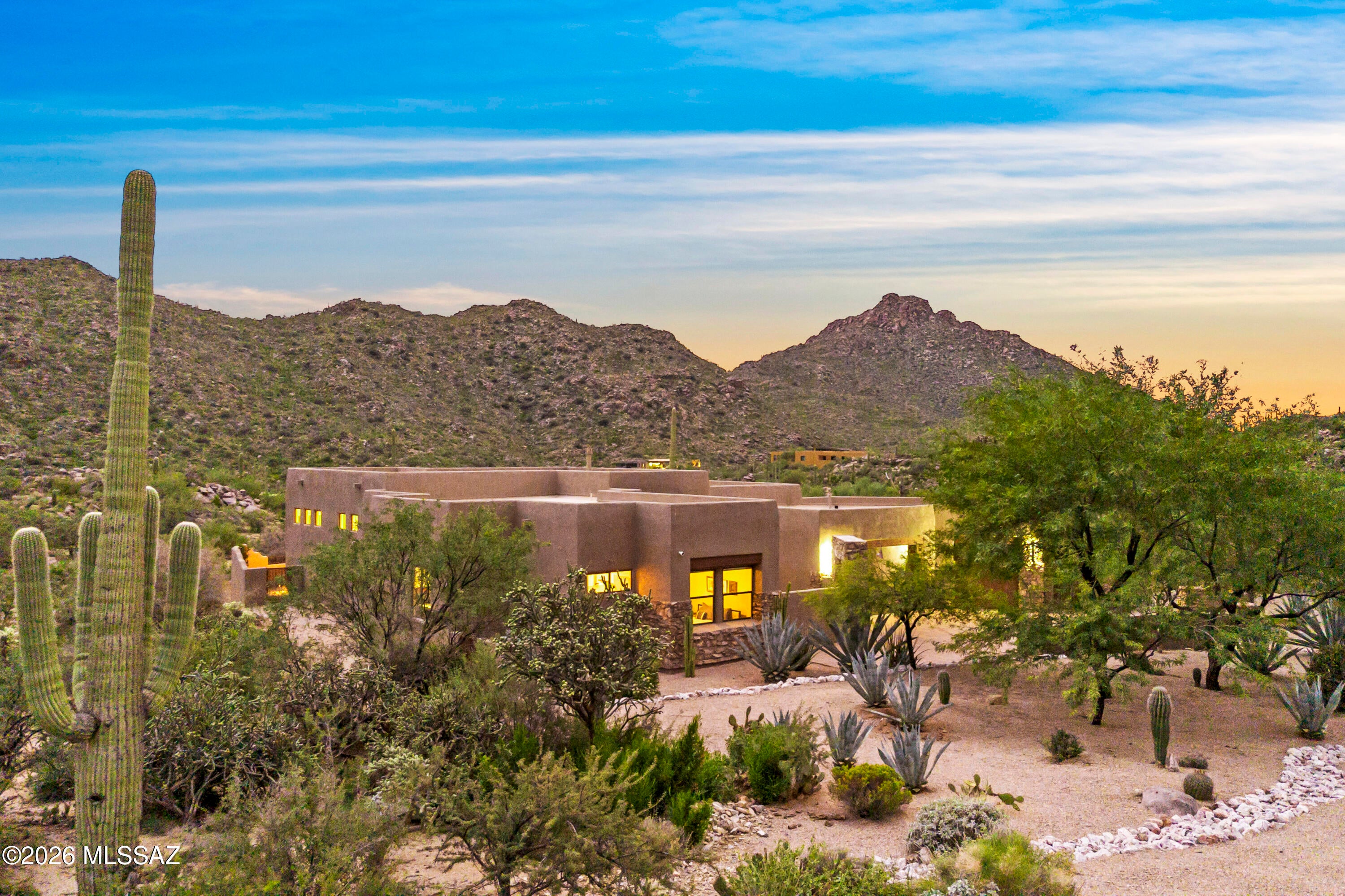 Canyon Pass V At Dove Mountain (280-331) - Residential