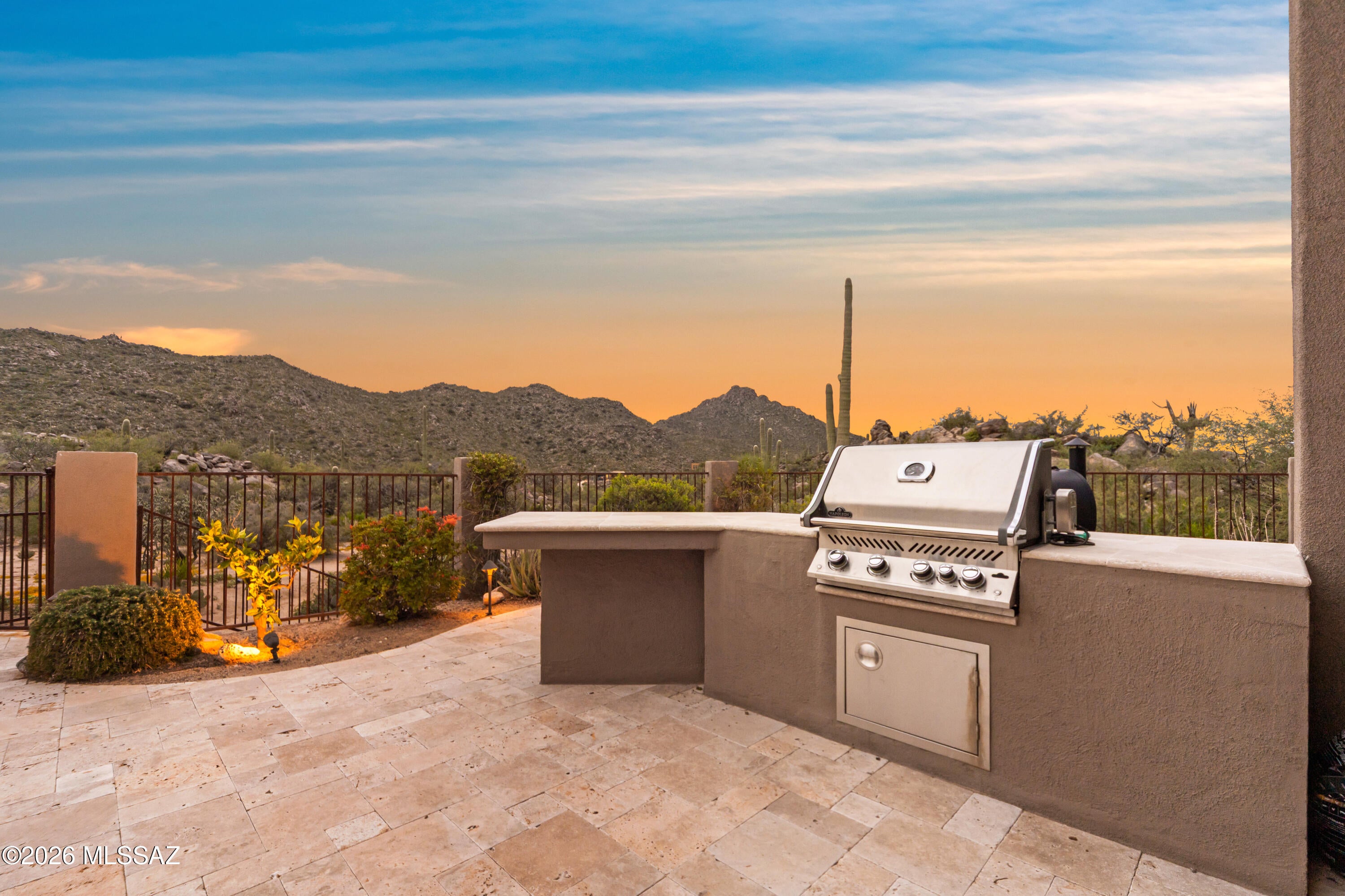 Canyon Pass V At Dove Mountain (280-331) - Residential
