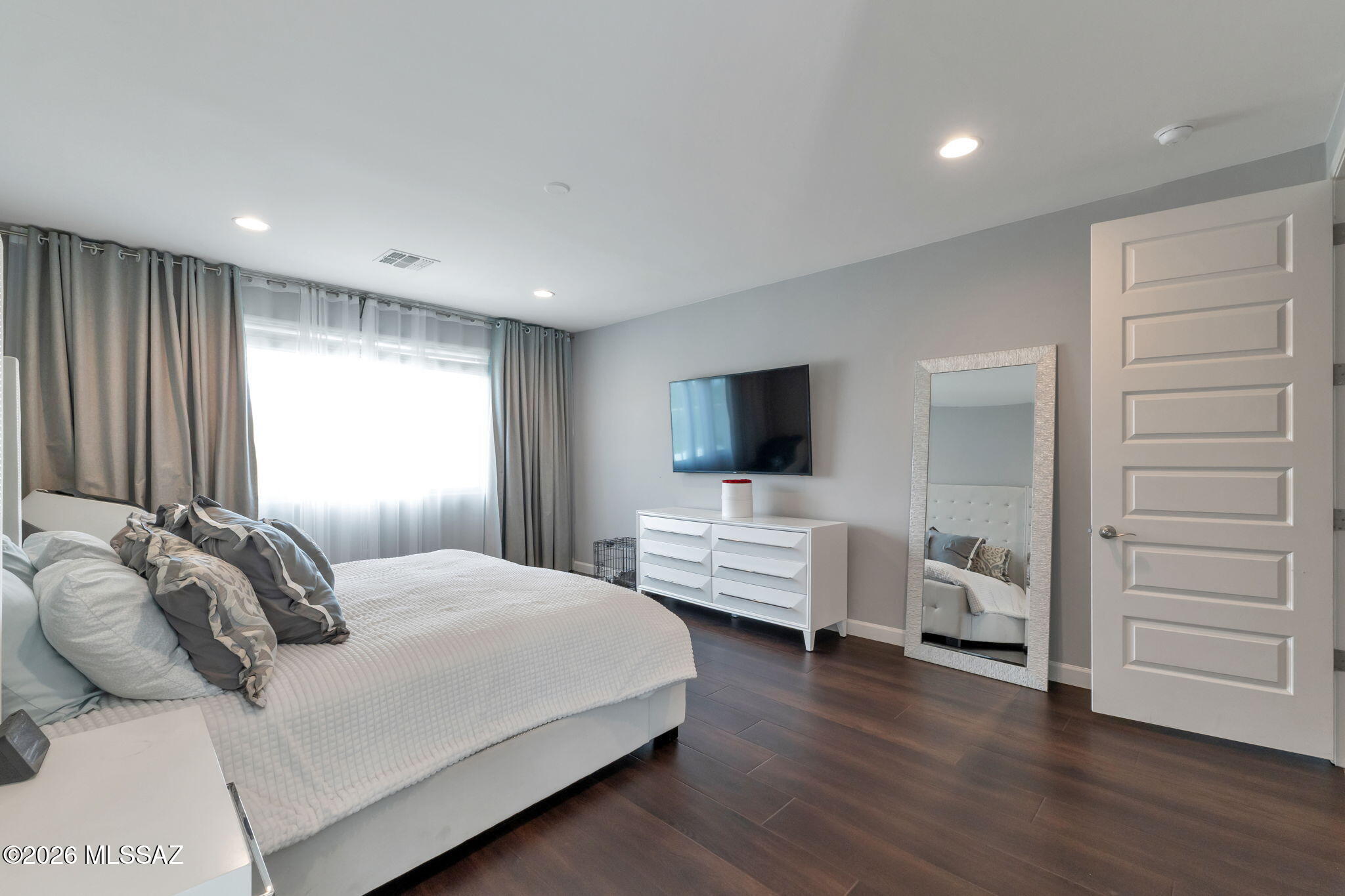 Villages At Silverhawke Phase 3 - Residential Lease