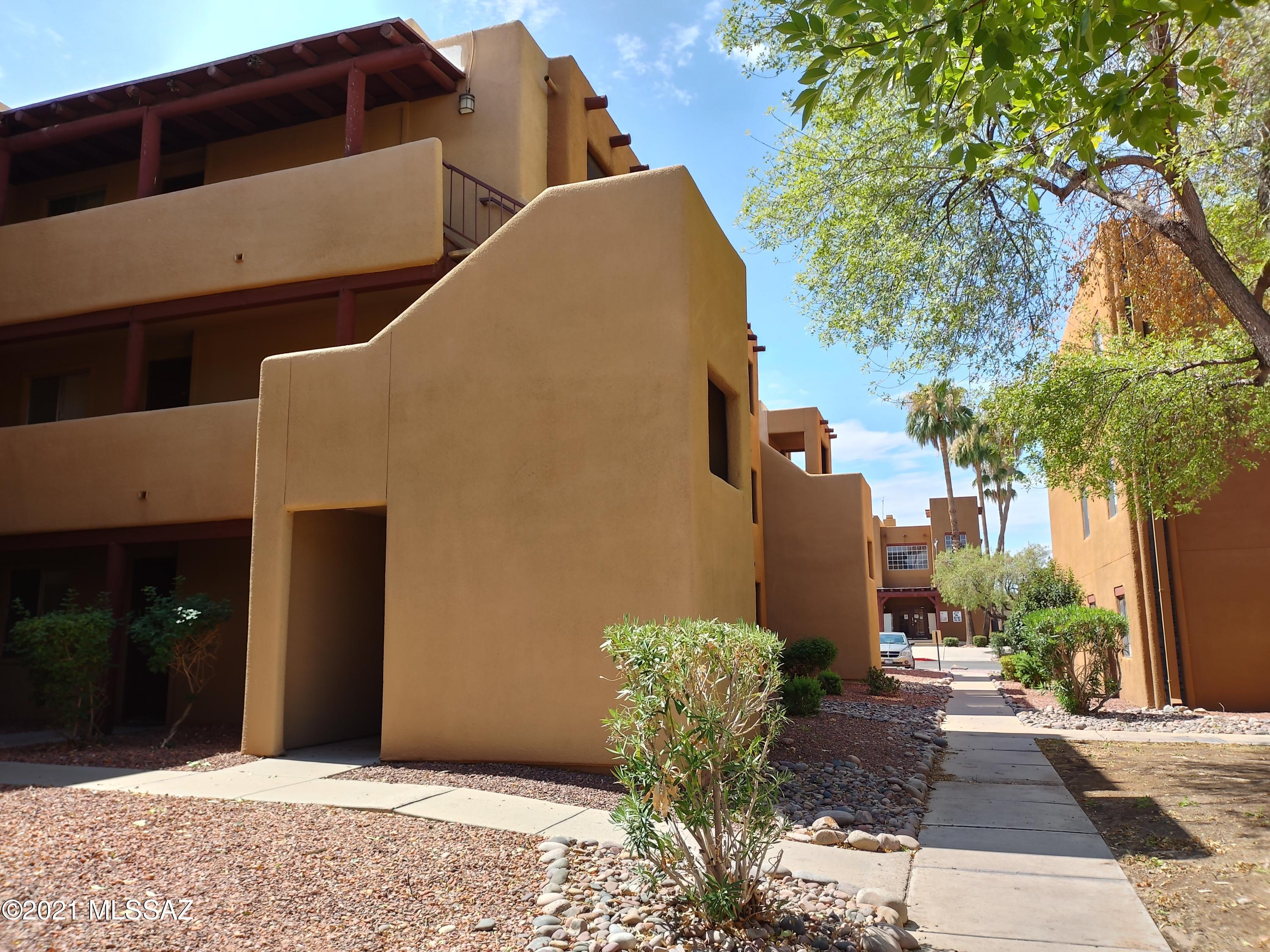 Casa Club Condominium - Residential Lease