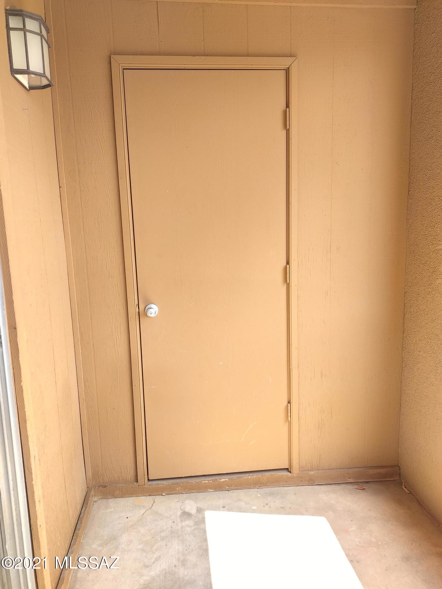 Casa Club Condominium - Residential Lease