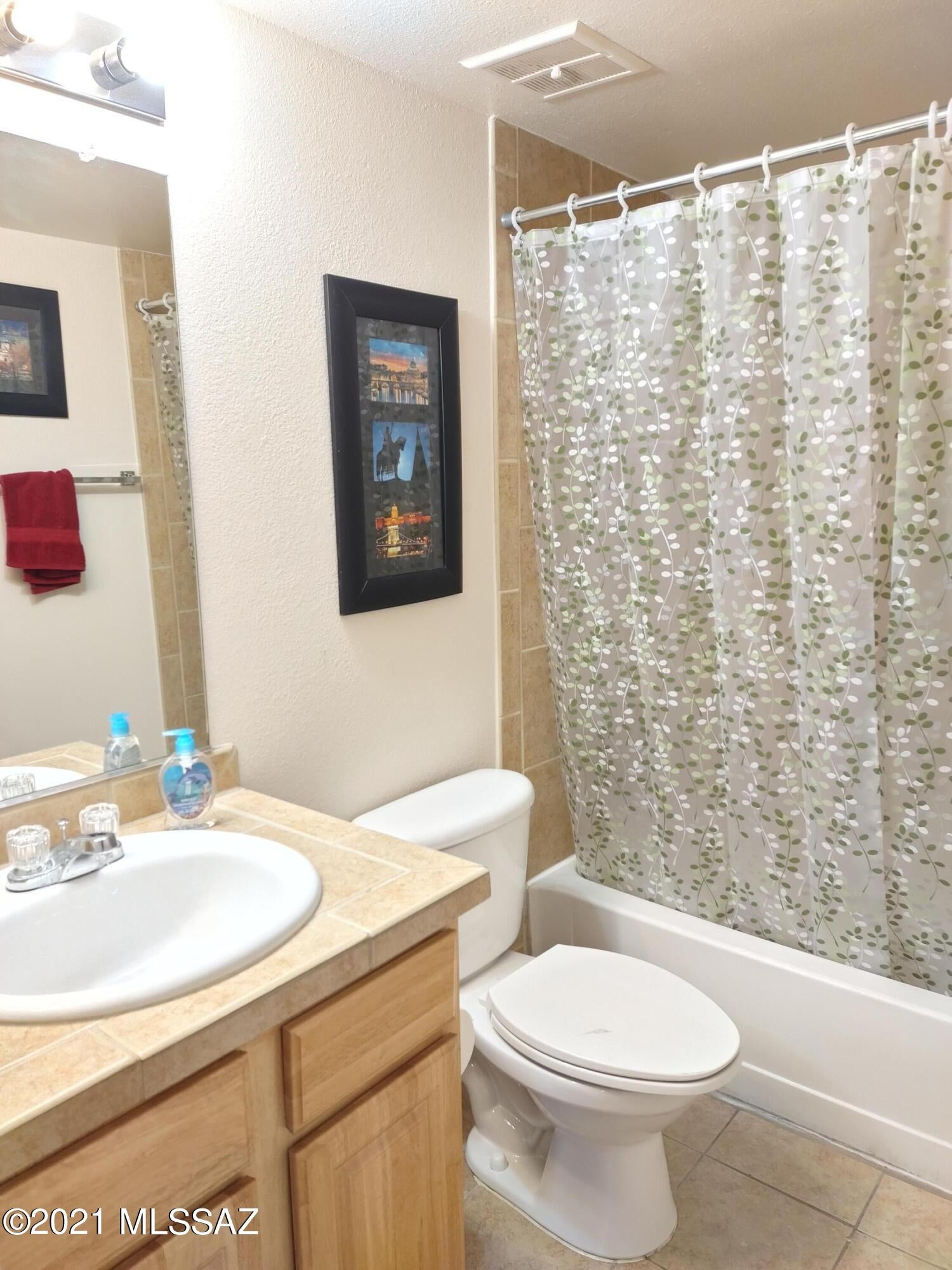 Casa Club Condominium - Residential Lease