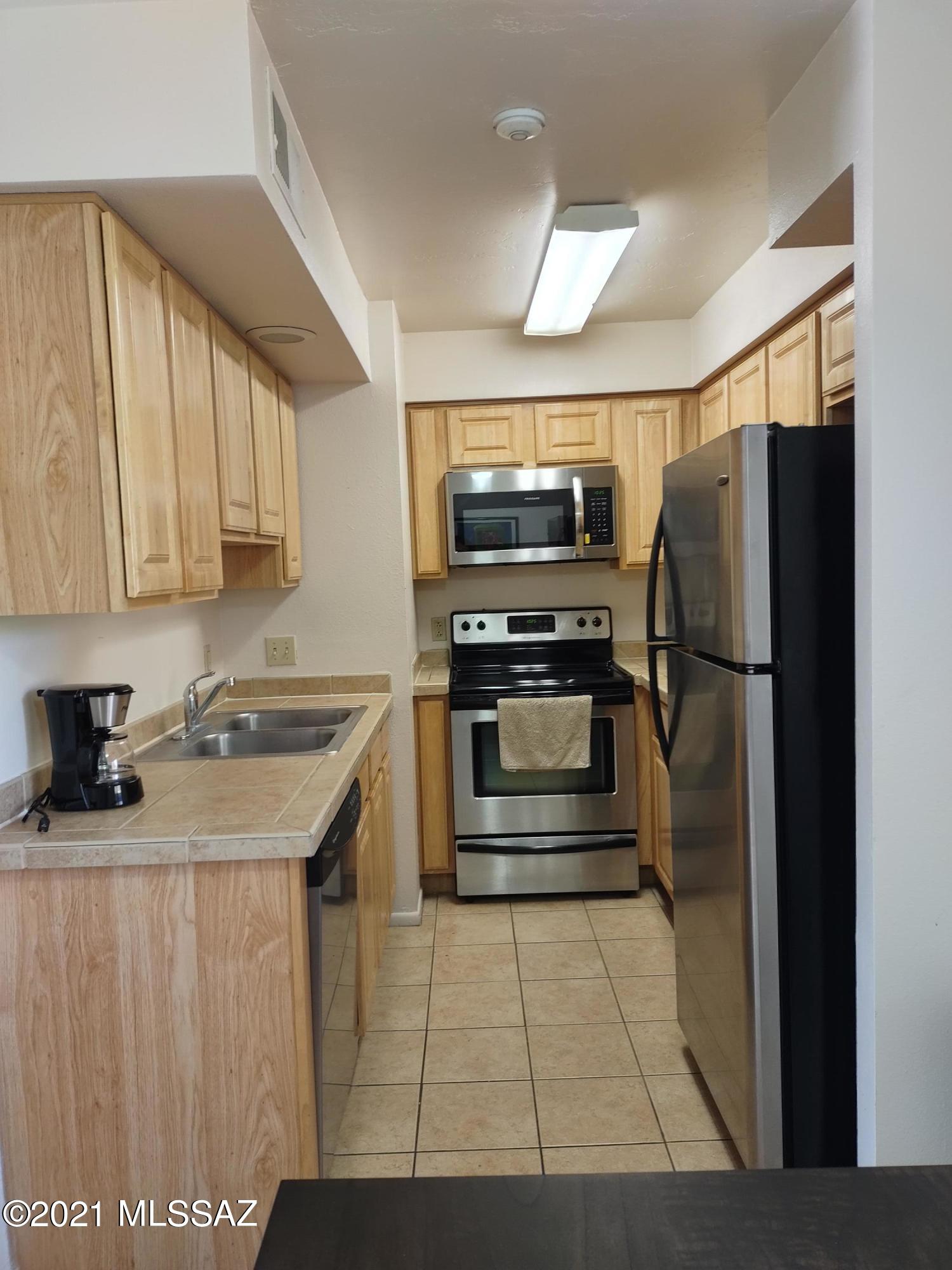 Casa Club Condominium - Residential Lease