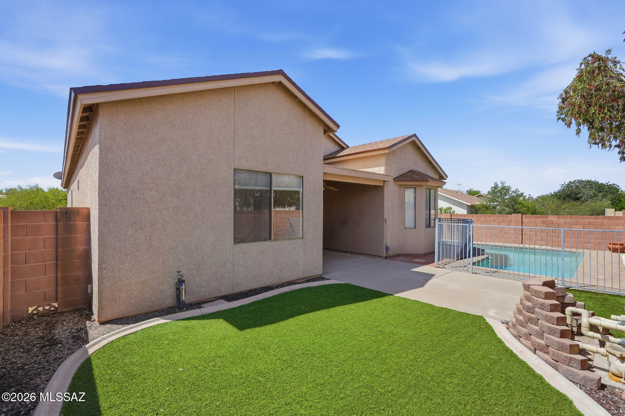Hacienda Del Oro (1-879) - Residential