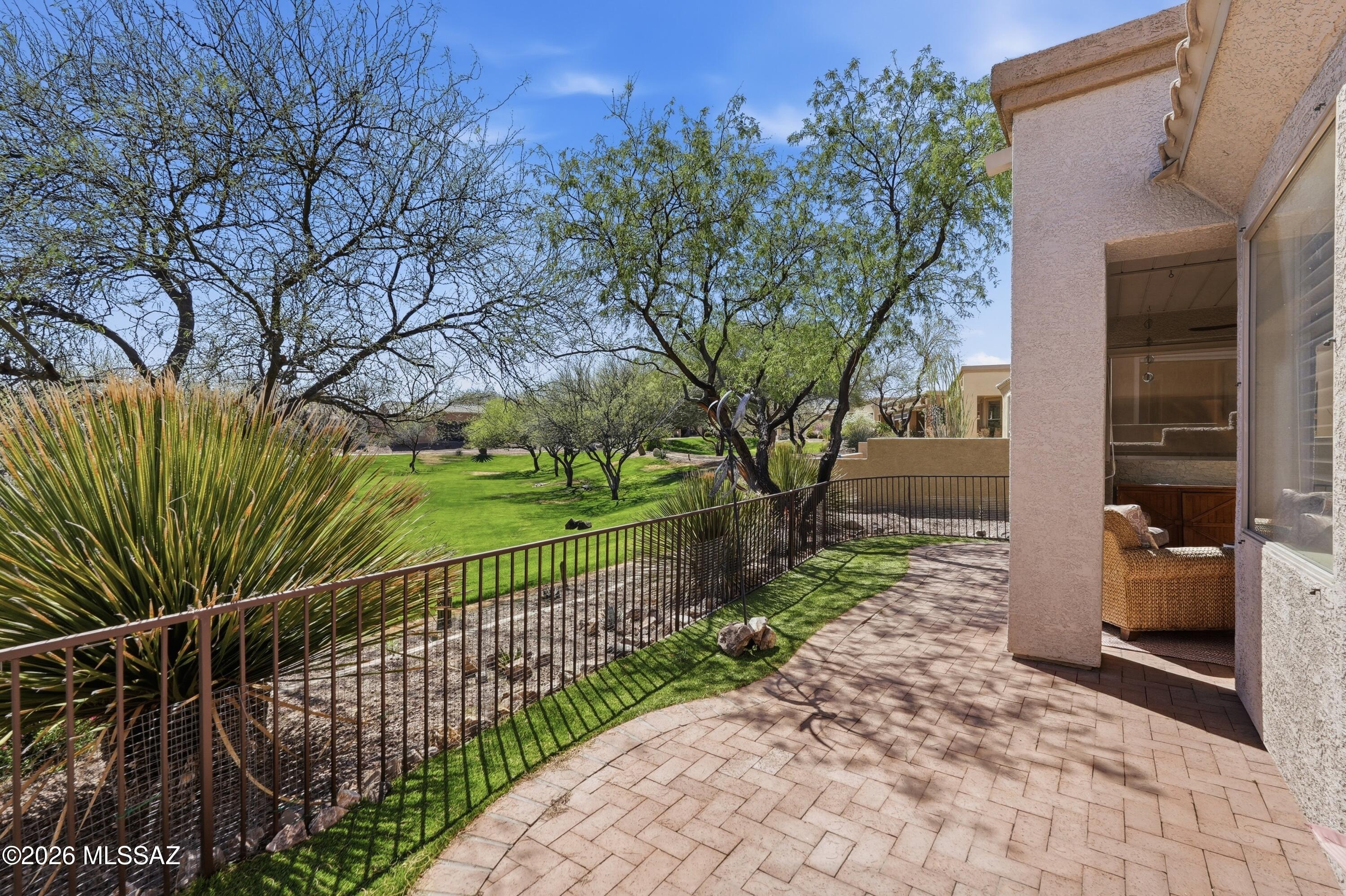 Las Campanas Village (1-111) - Residential