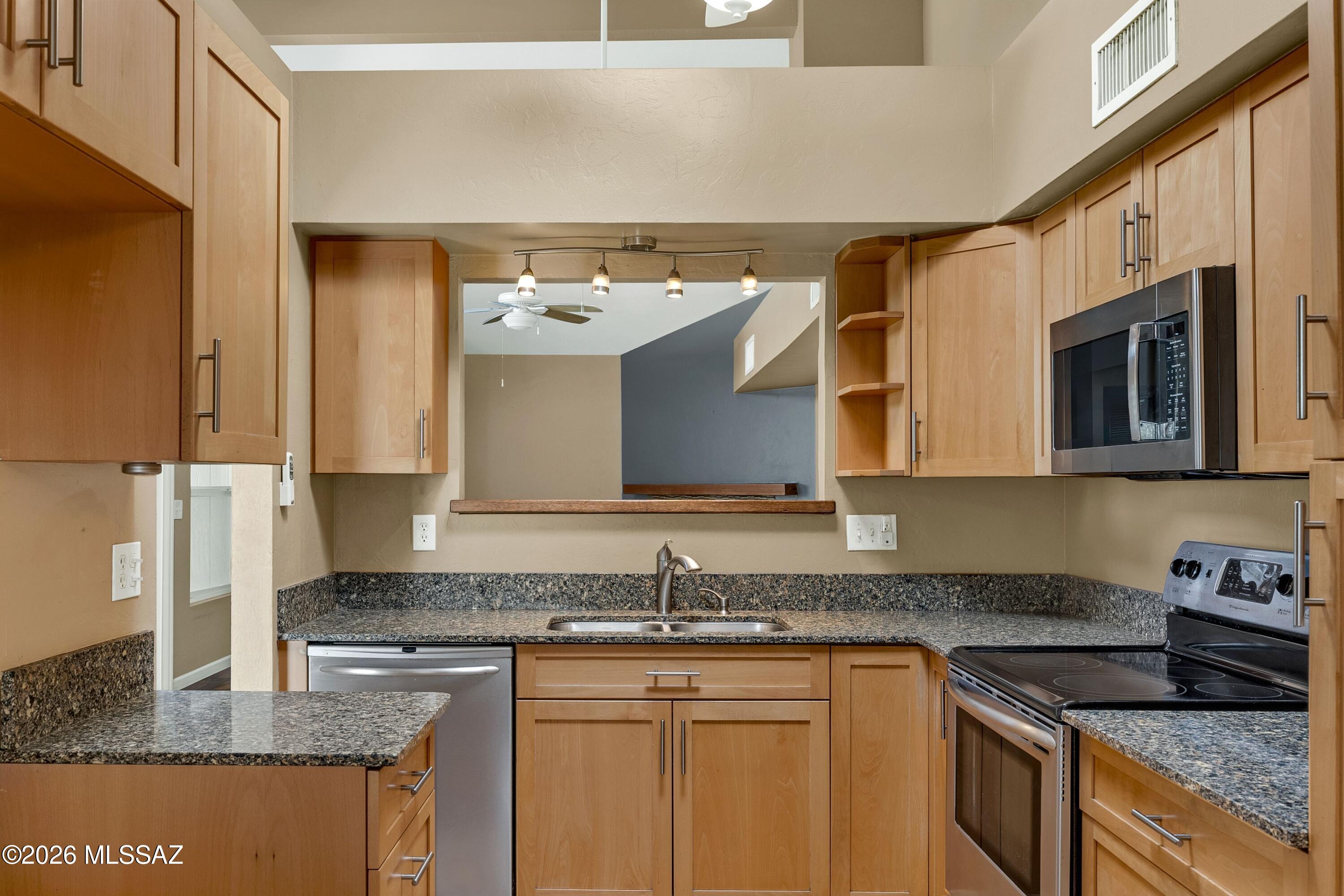 Grove Pointe (1-56) - Residential