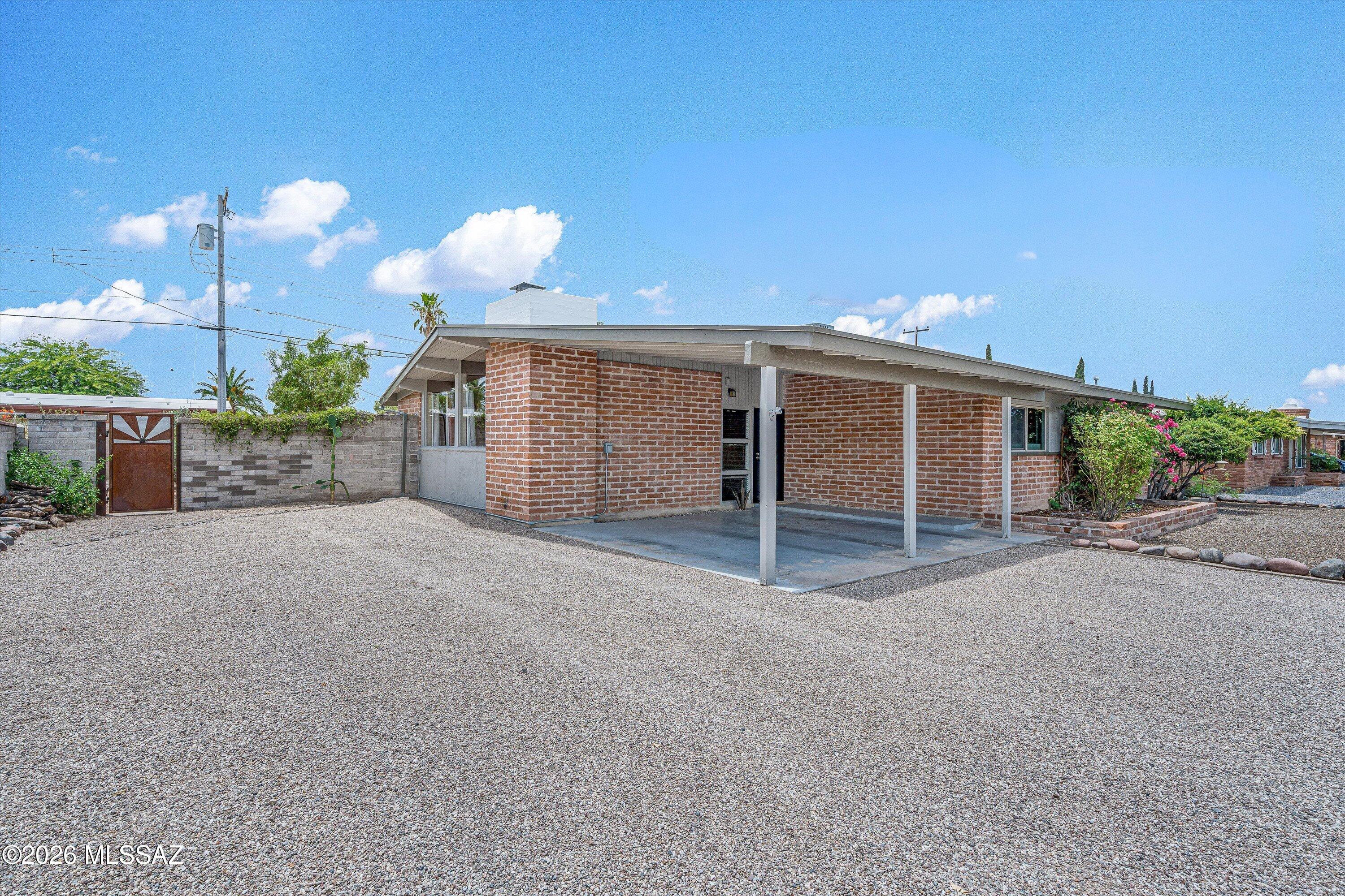 San Fernando Village - Residential
