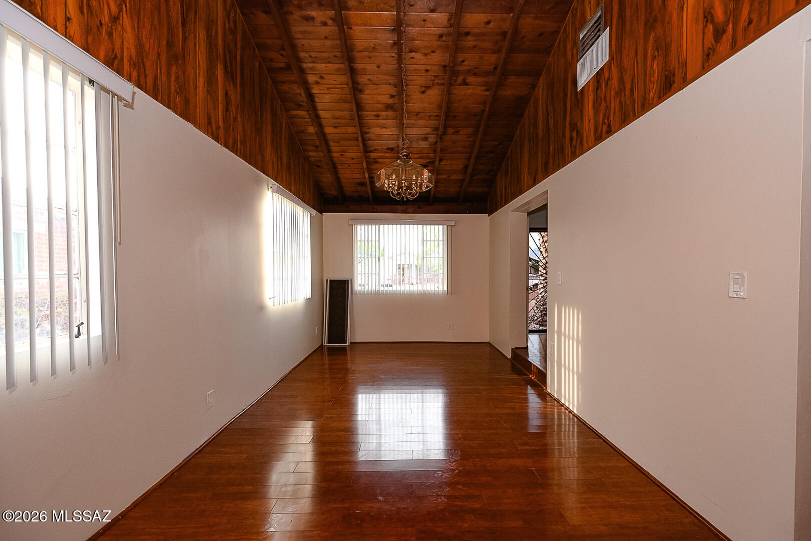Loralyn - Residential