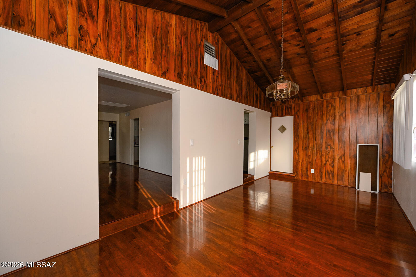 Loralyn - Residential