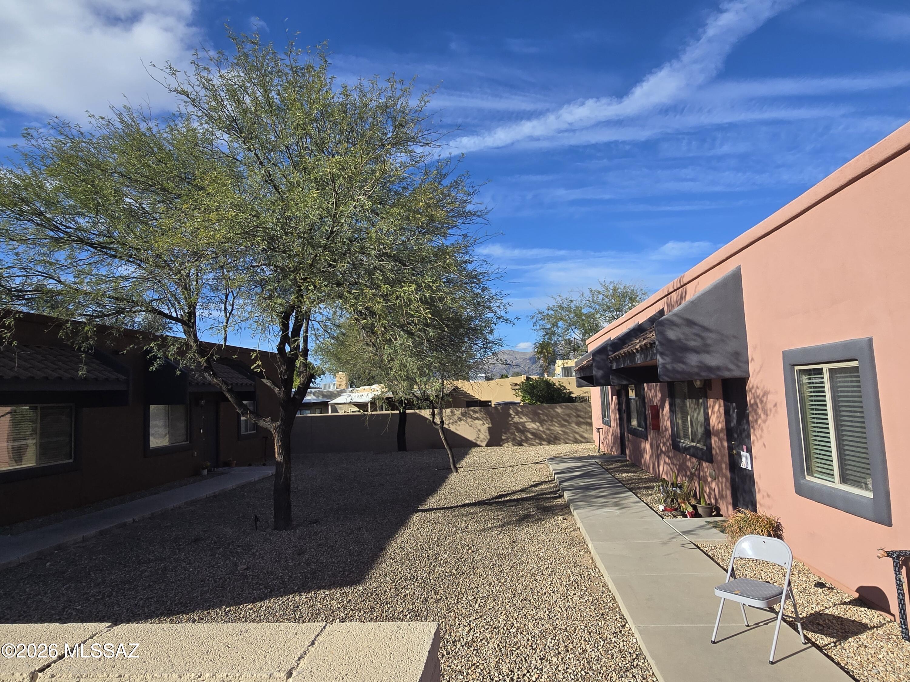 2601 E. Prince Rd. (1-20) - Residential Lease