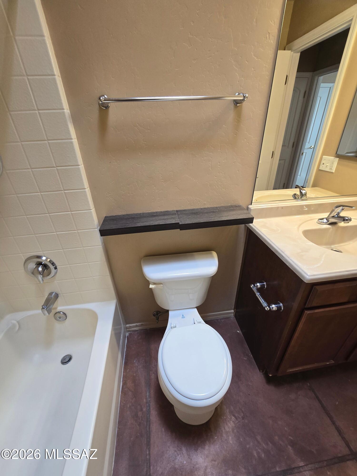 2601 E. Prince Rd. (1-20) - Residential Lease