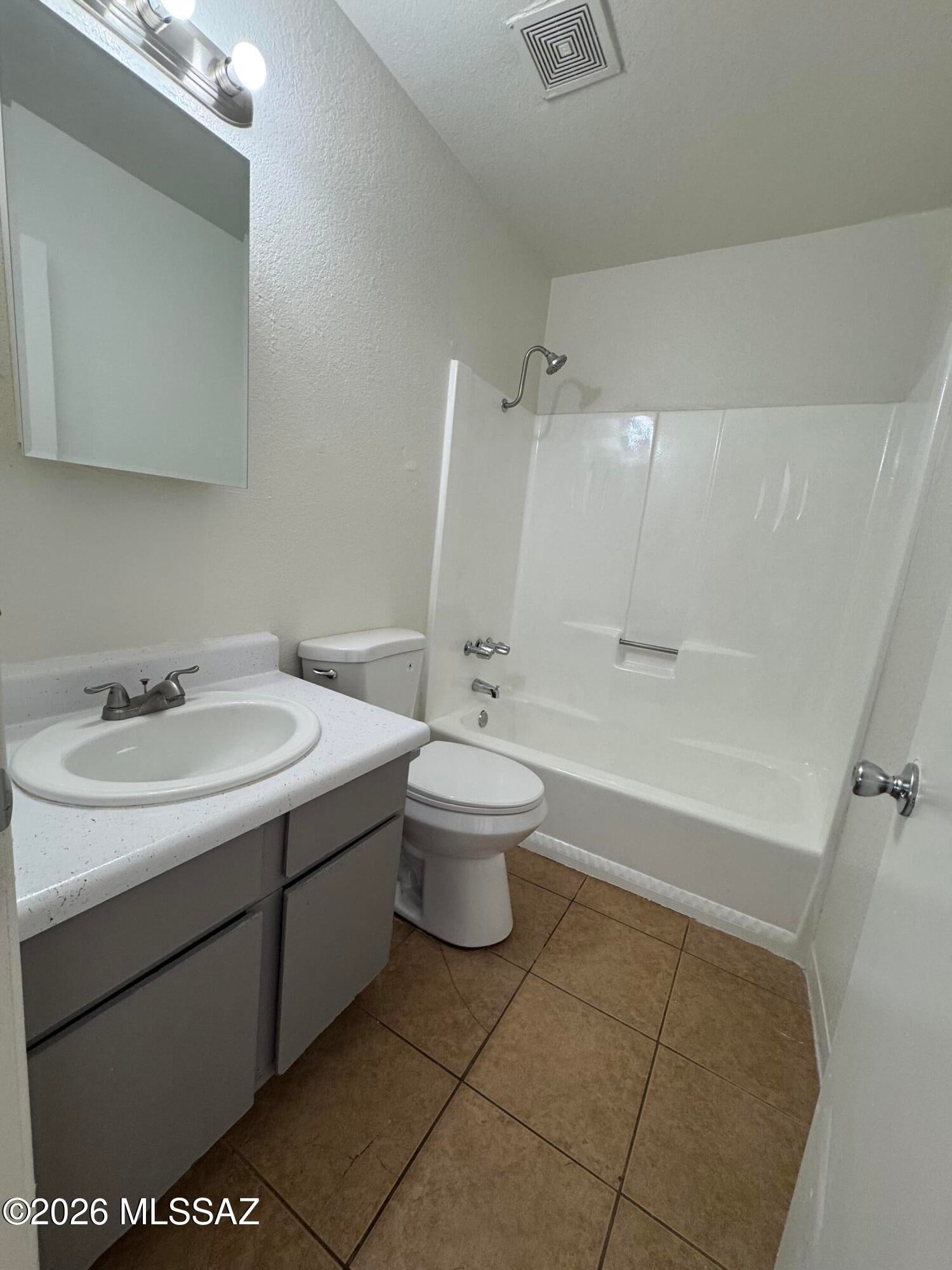 Unsubdivided - Residential Lease