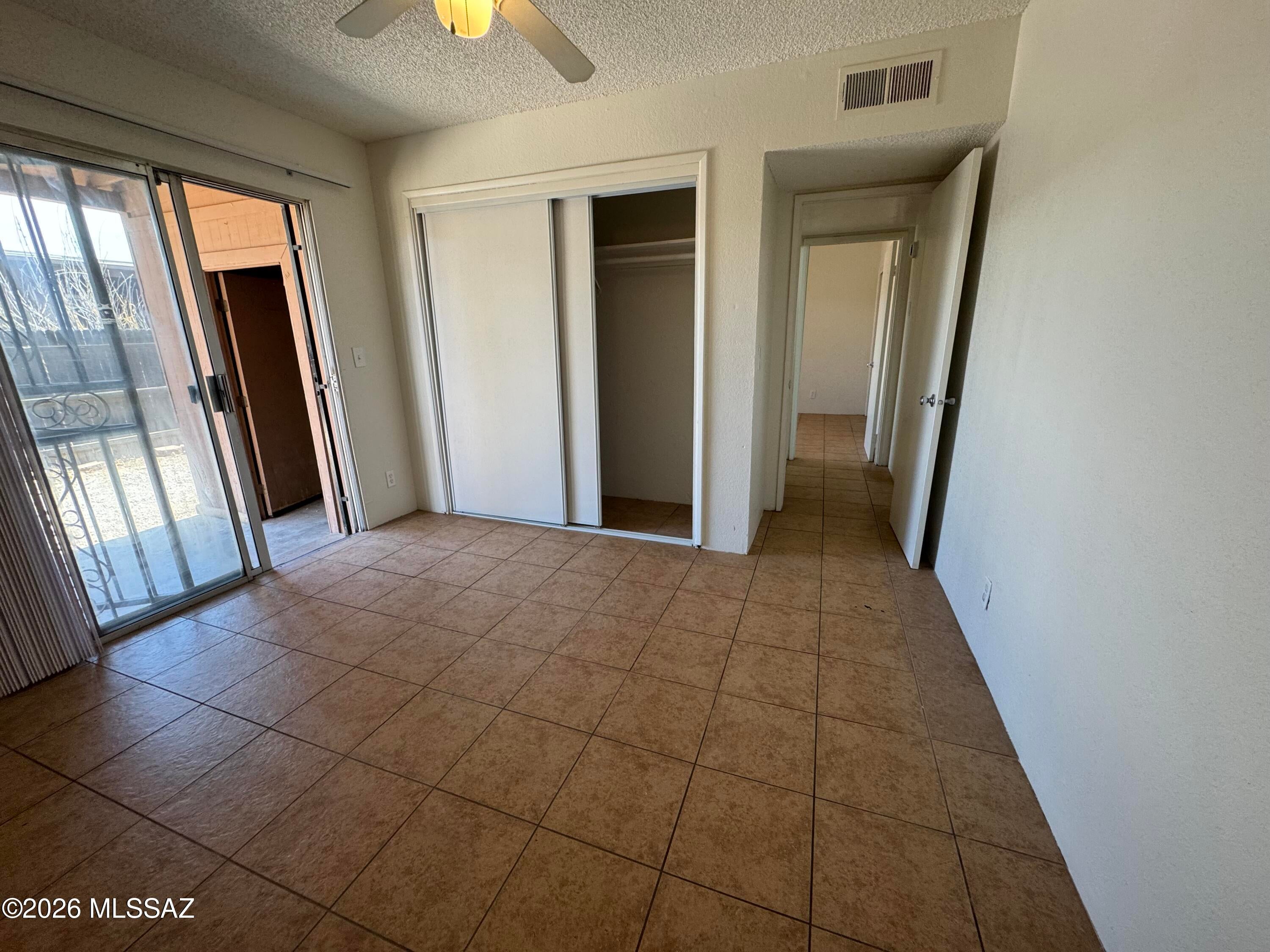 Unsubdivided - Residential Lease