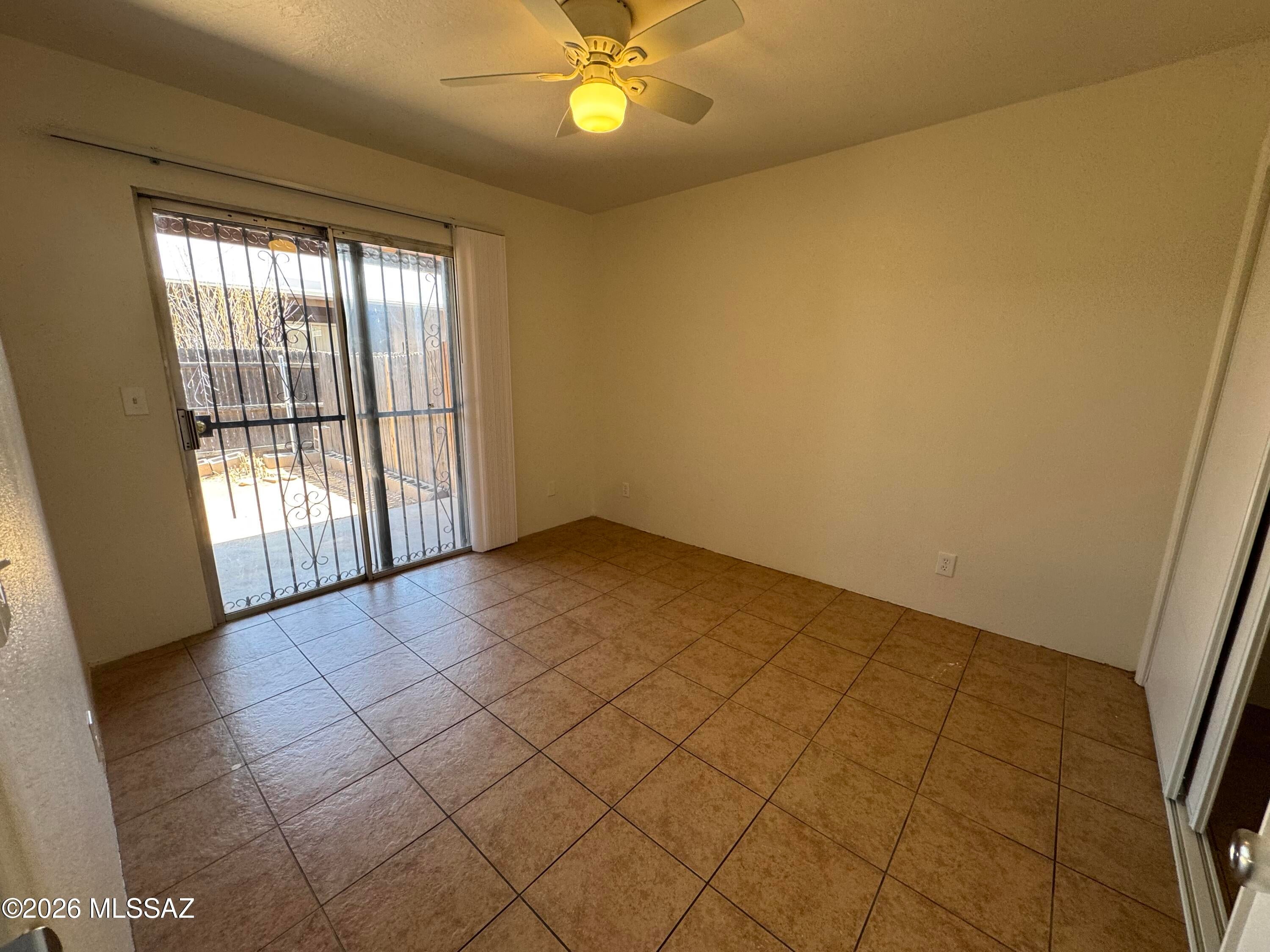 Unsubdivided - Residential Lease