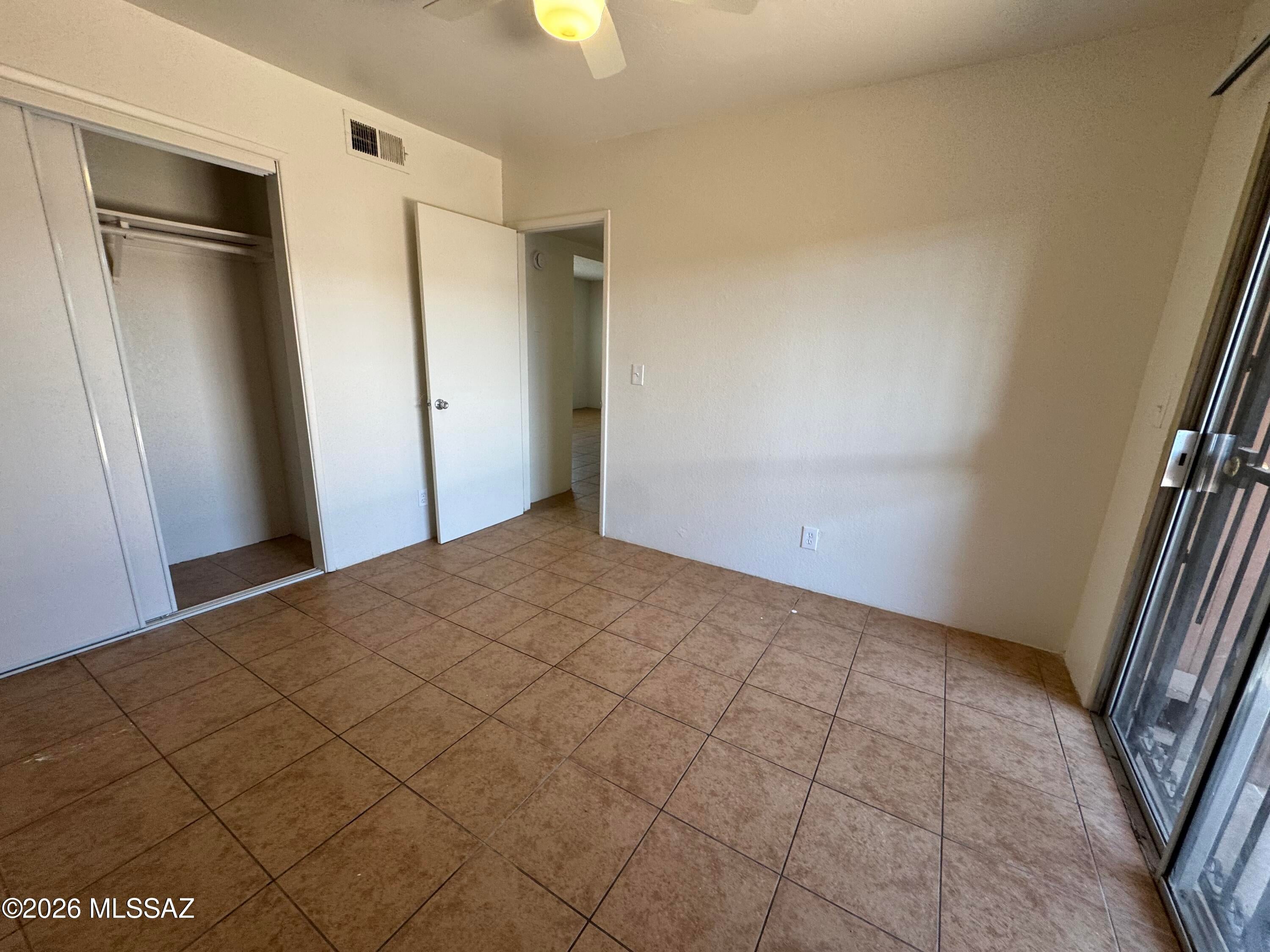 Unsubdivided - Residential Lease