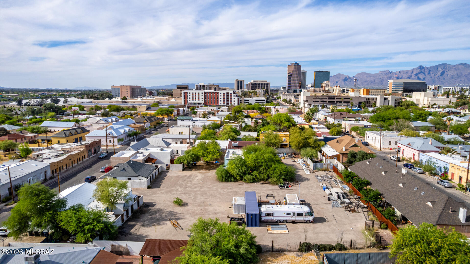 Barrio Centro (1-84) - Land