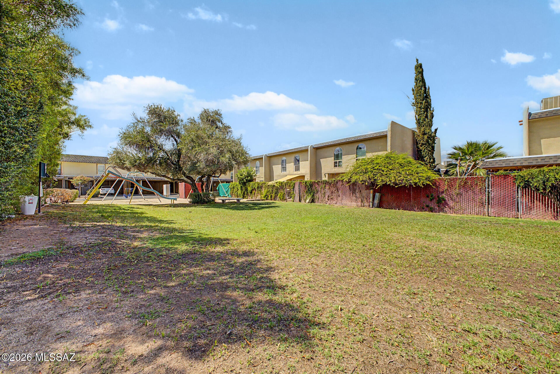 Valle Cereza (1-59) - Residential