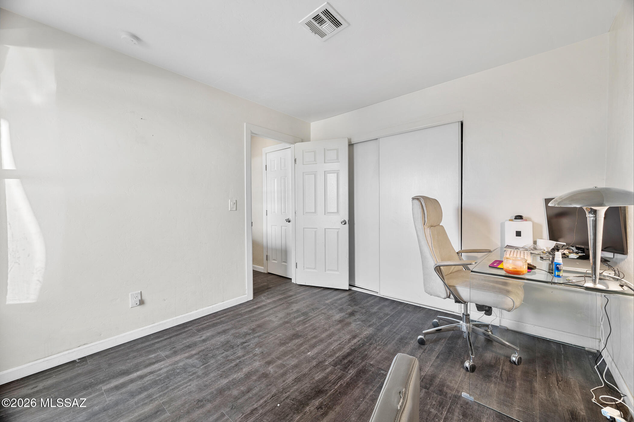 Los Olivos Est I (1-24) - Residential