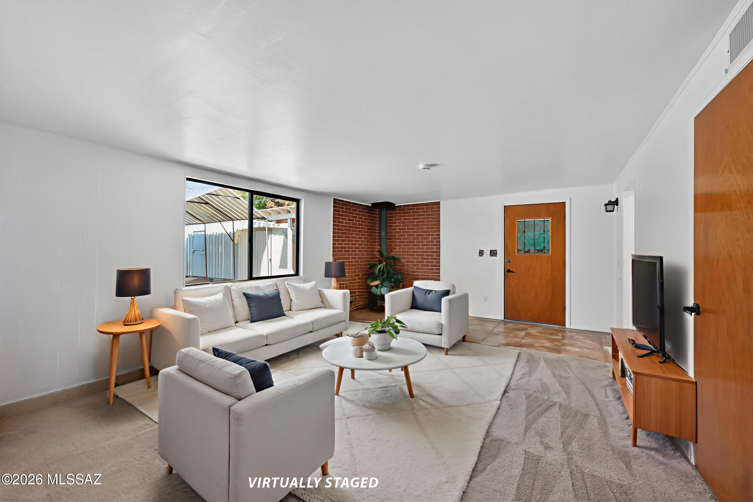 Country Club Manor - Residential