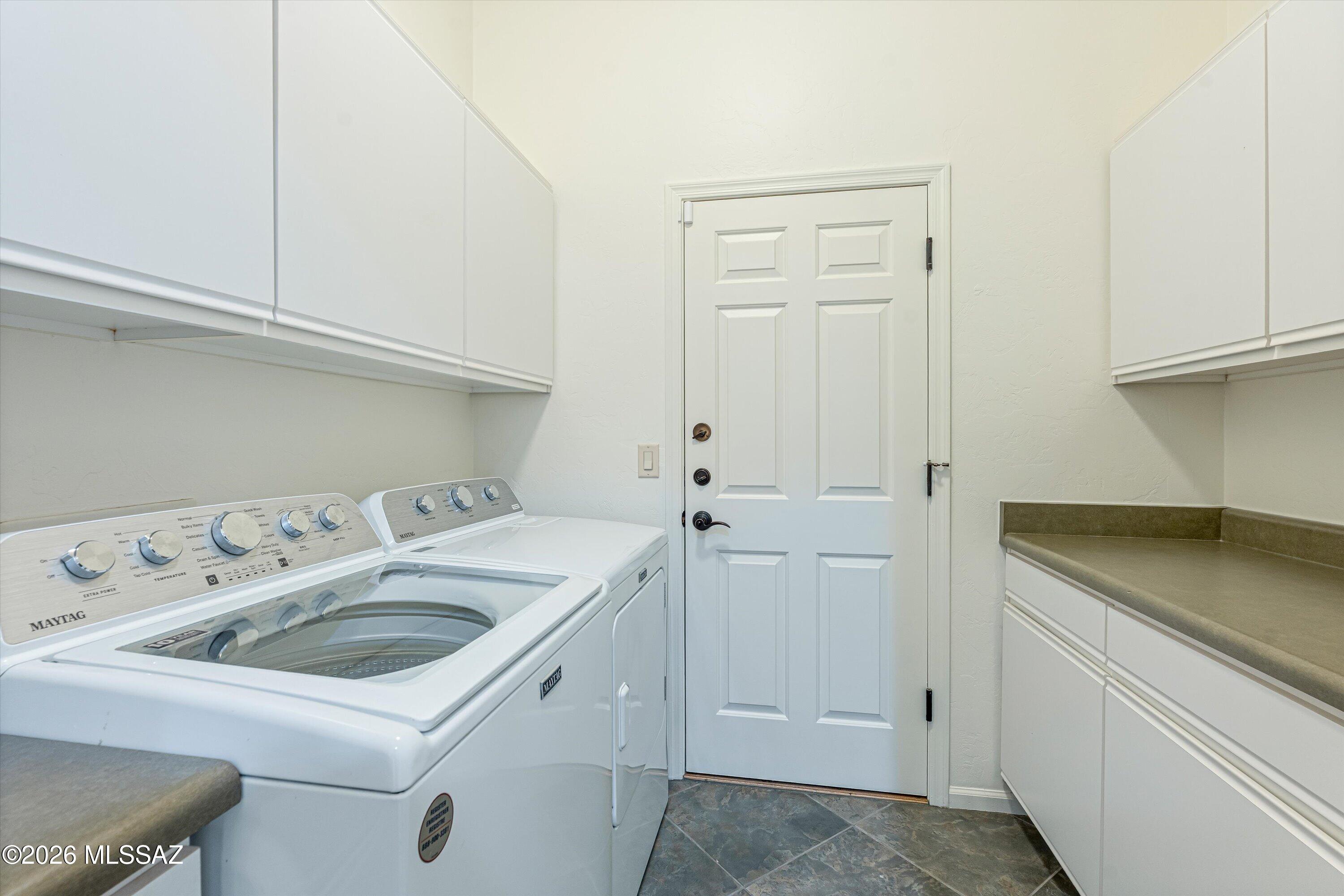 Sabino Mountain (1-290) - Residential