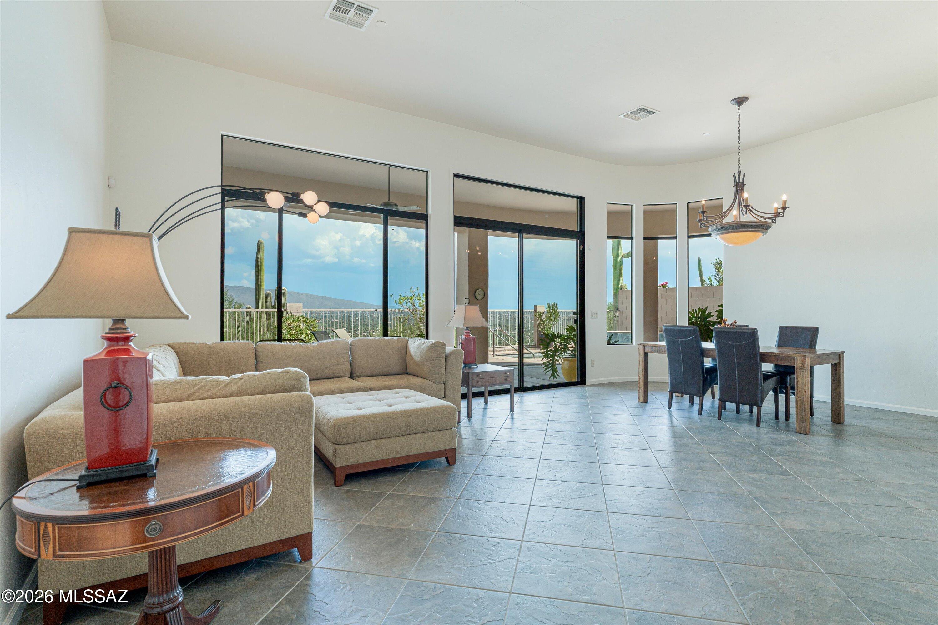 Sabino Mountain (1-290) - Residential