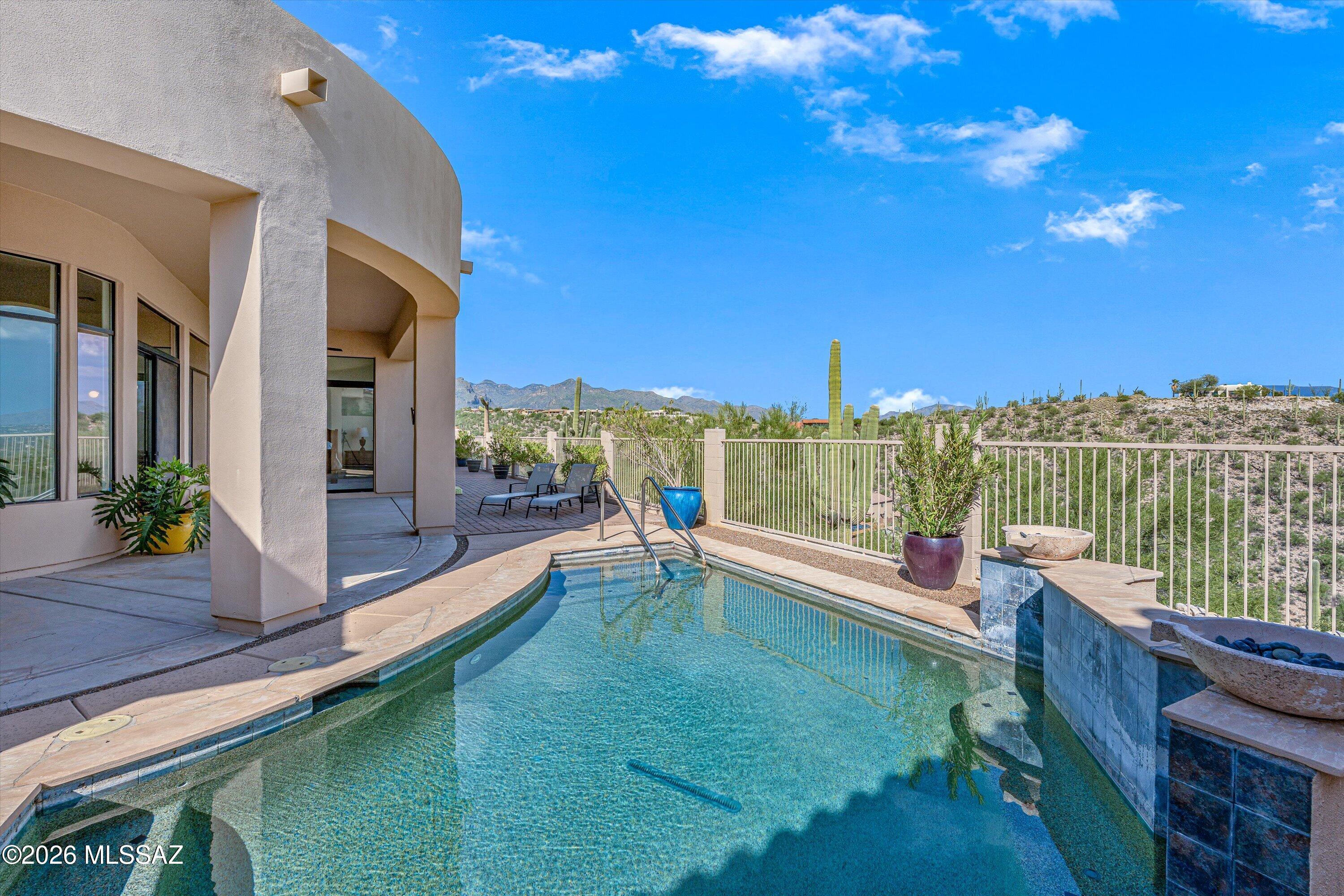 Sabino Mountain (1-290) - Residential