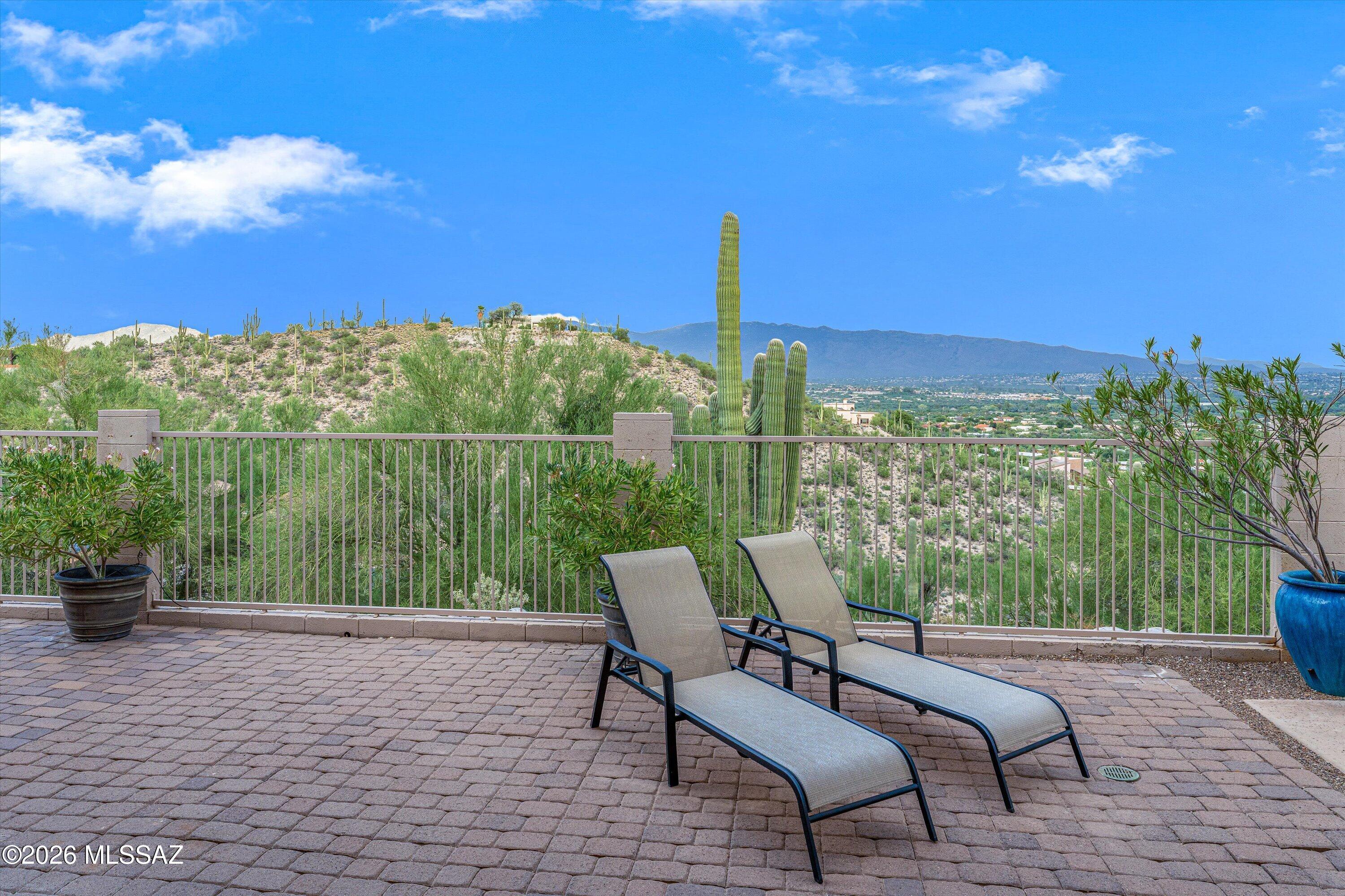 Sabino Mountain (1-290) - Residential