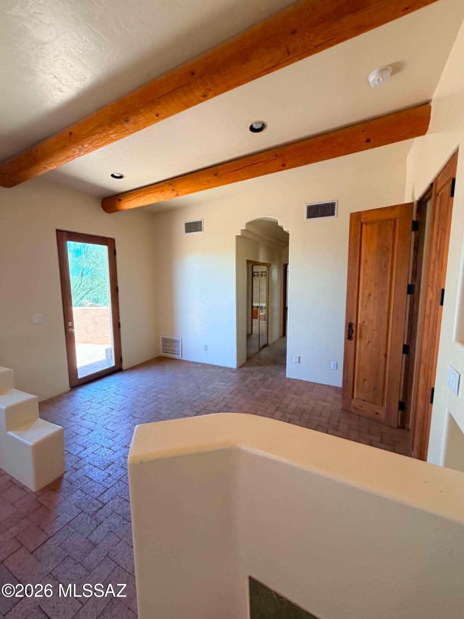 Unsubdivided - Residential Lease