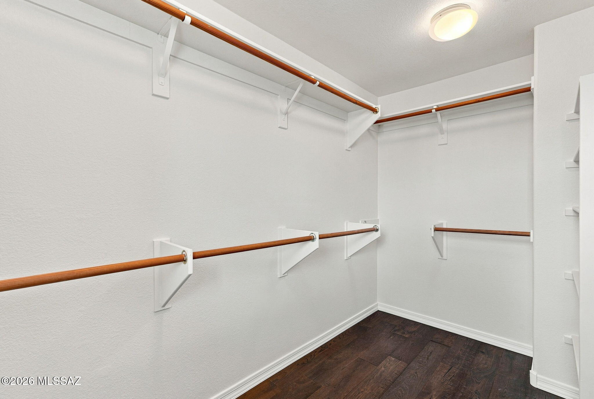 Presidio De Cancion (1-200) - Residential