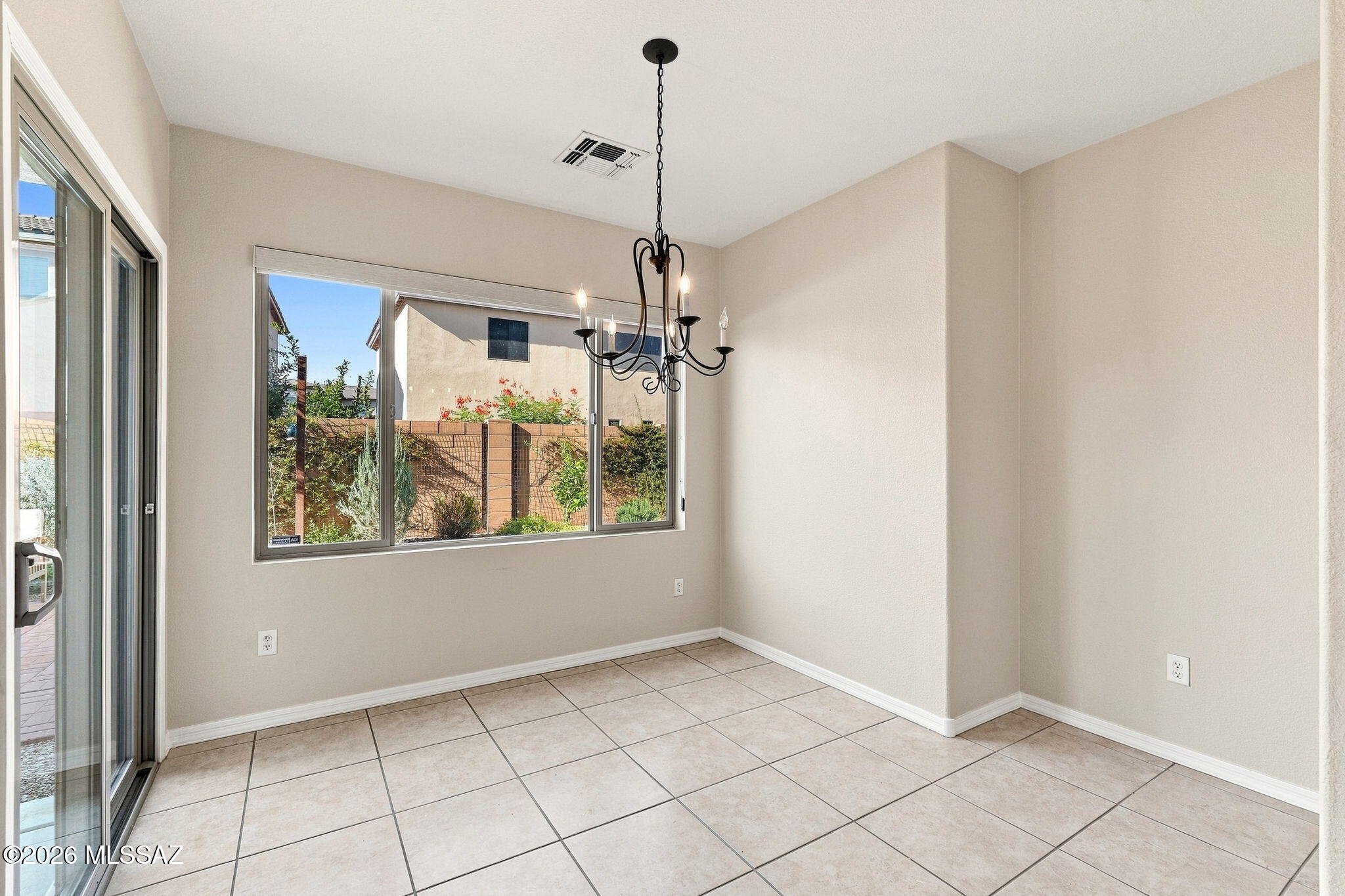 Presidio De Cancion (1-200) - Residential