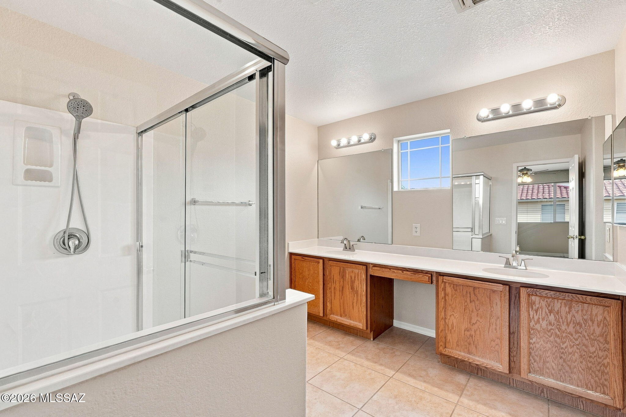 Presidio De Cancion (1-200) - Residential