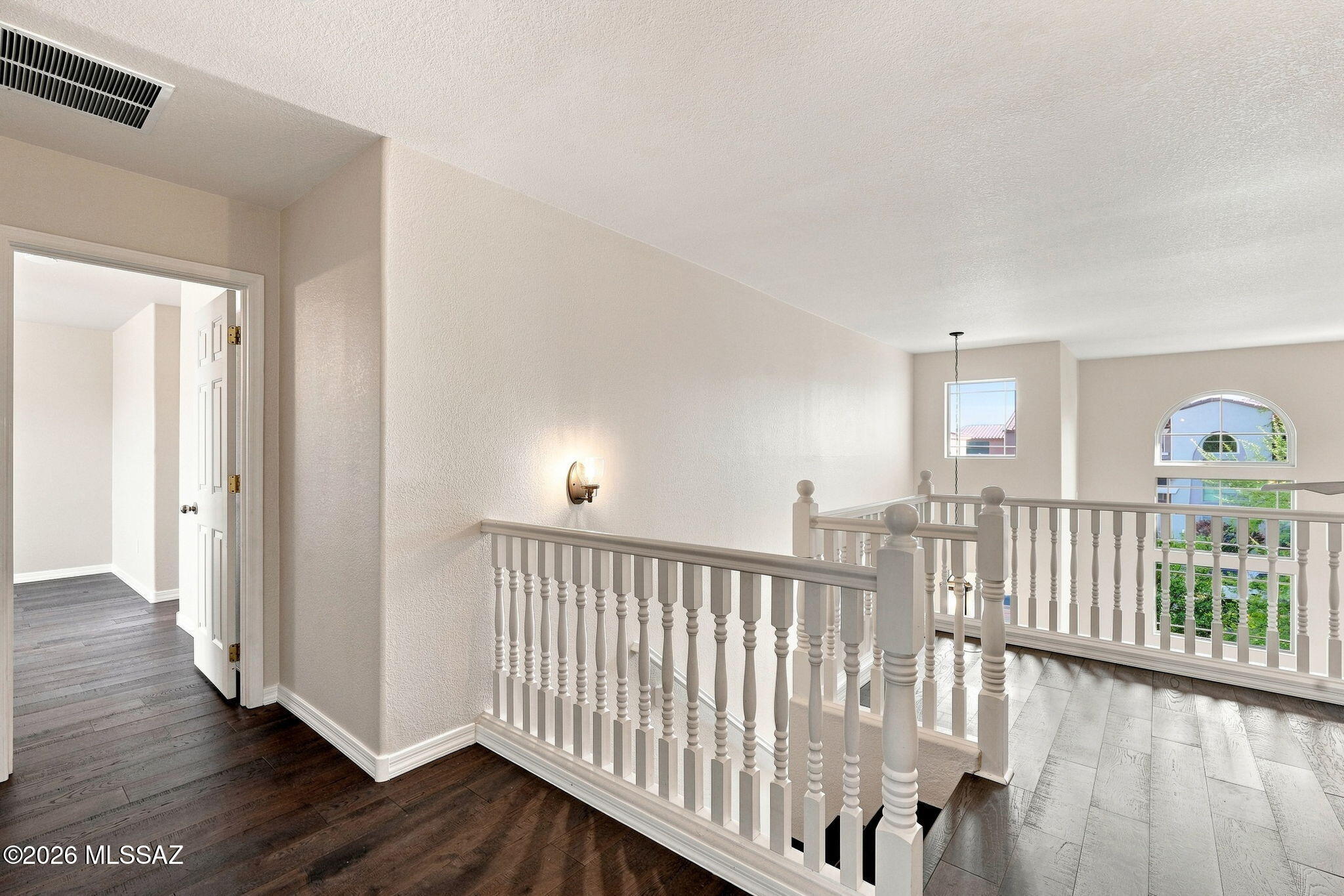 Presidio De Cancion (1-200) - Residential