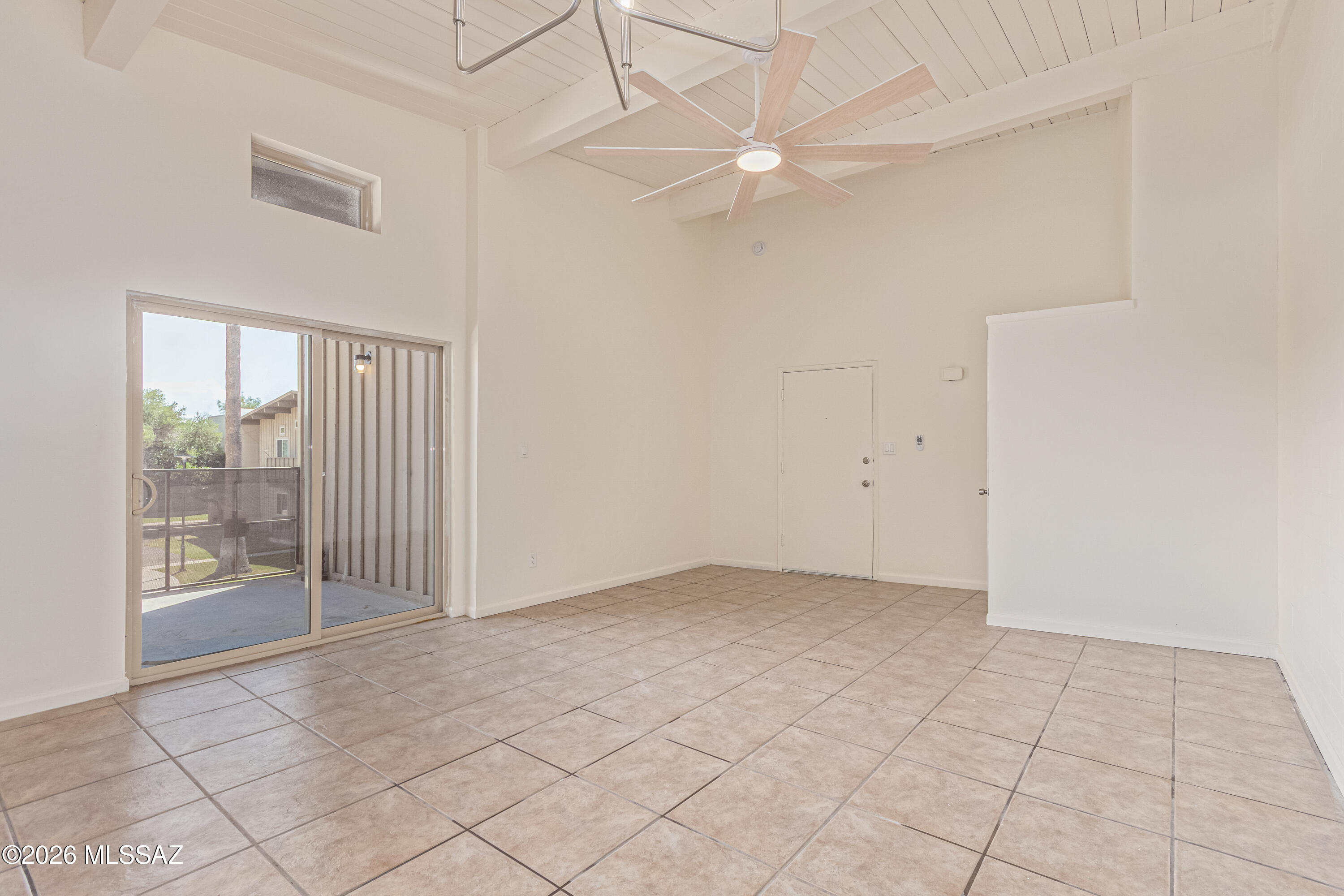 Royal Alvernon Condos. - Residential