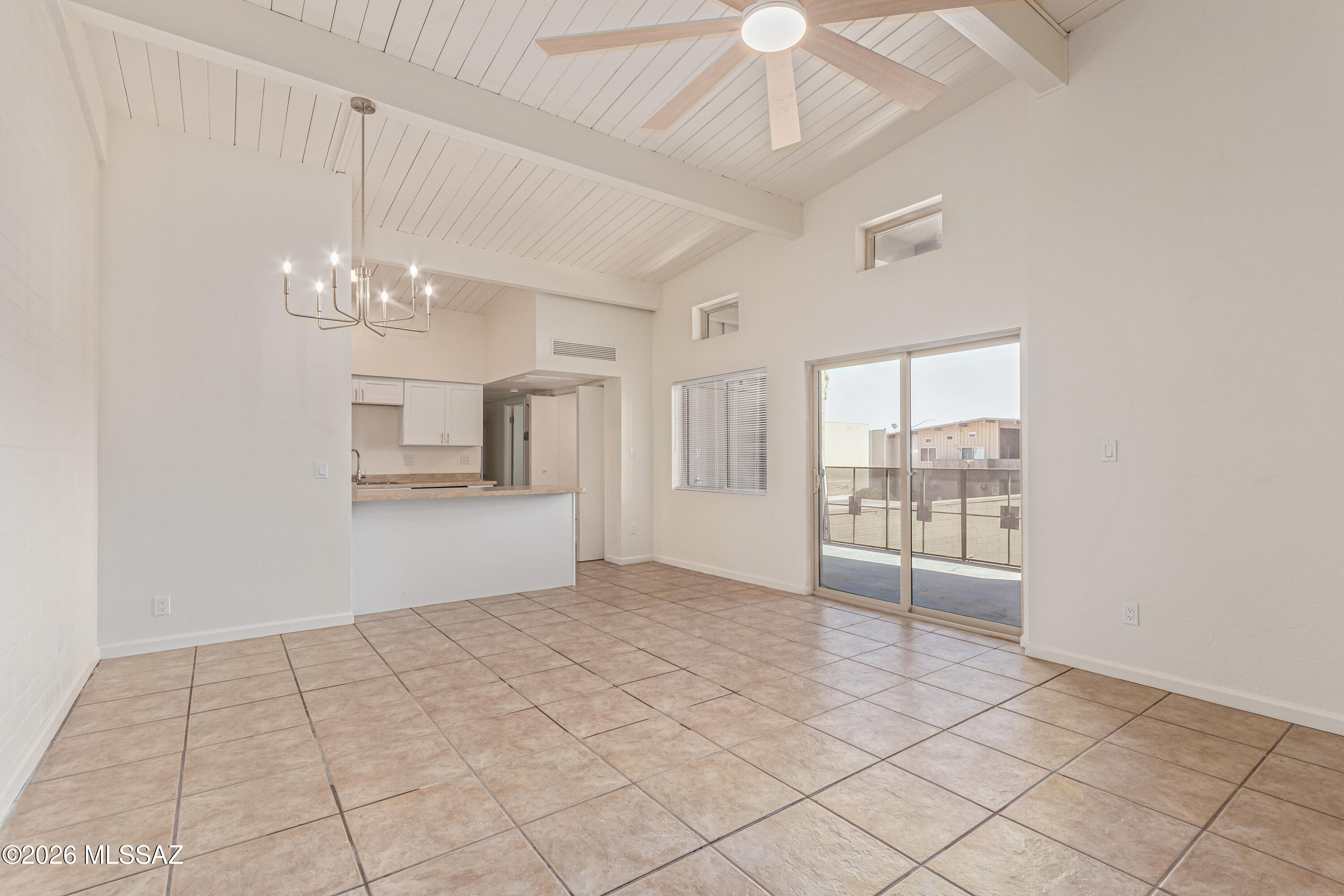 Royal Alvernon Condos. - Residential