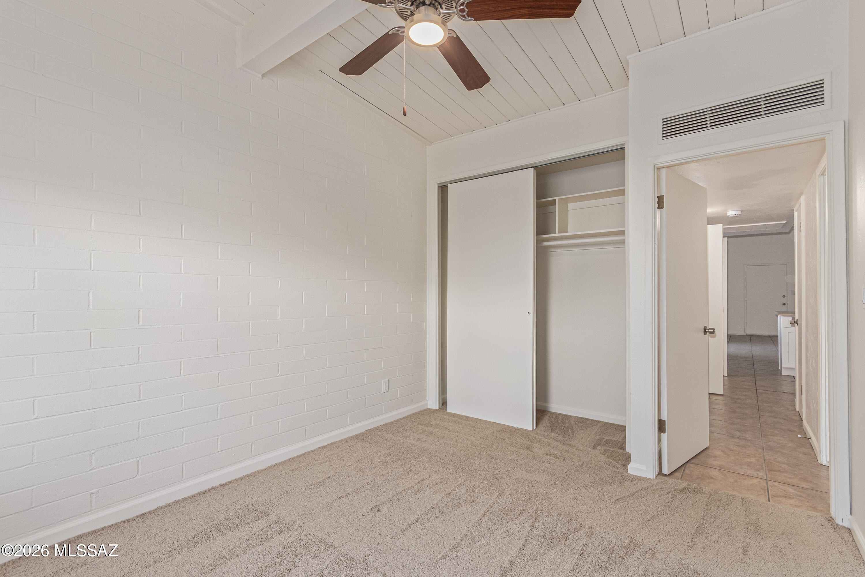 Royal Alvernon Condos. - Residential
