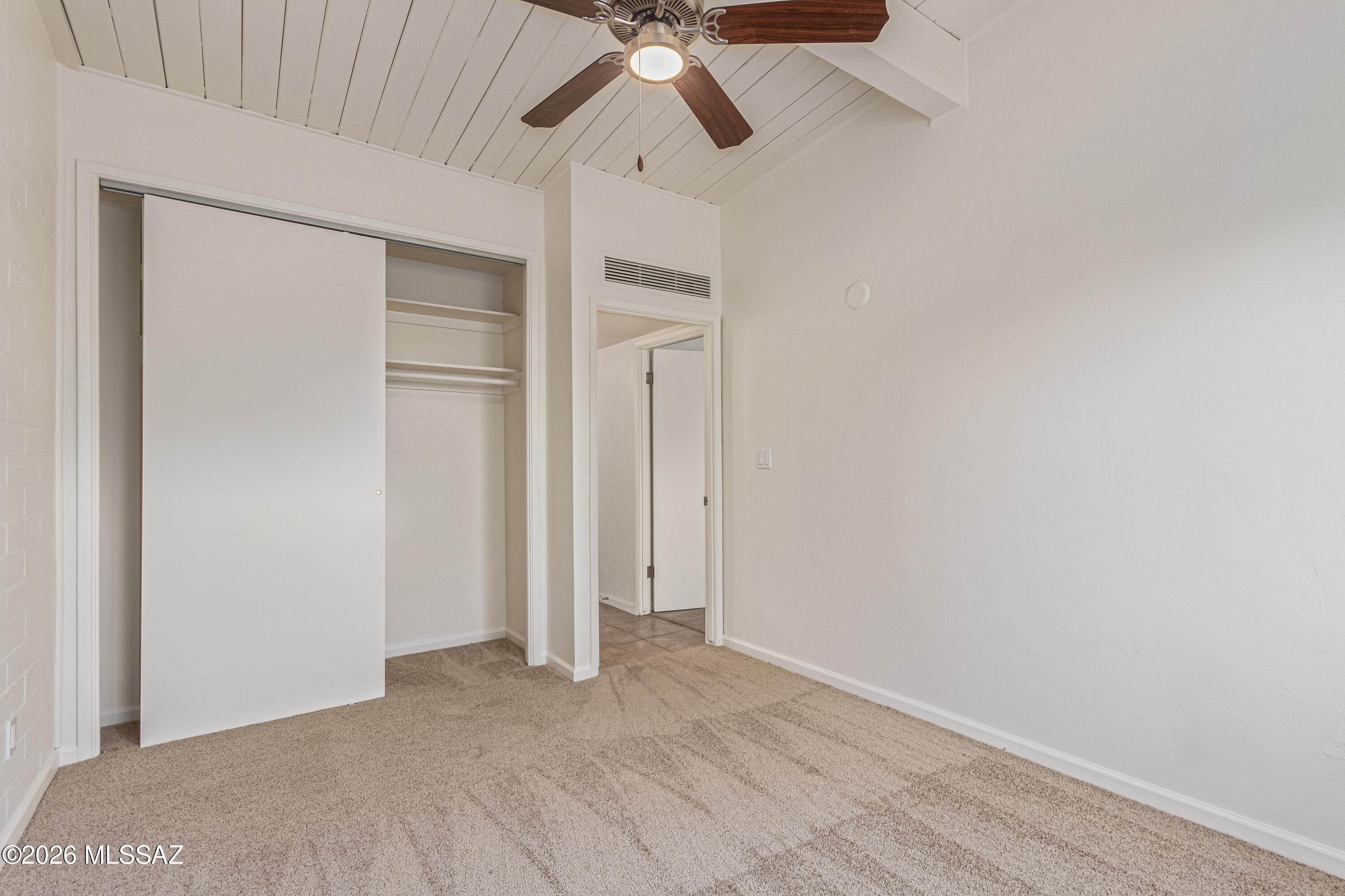 Royal Alvernon Condos. - Residential