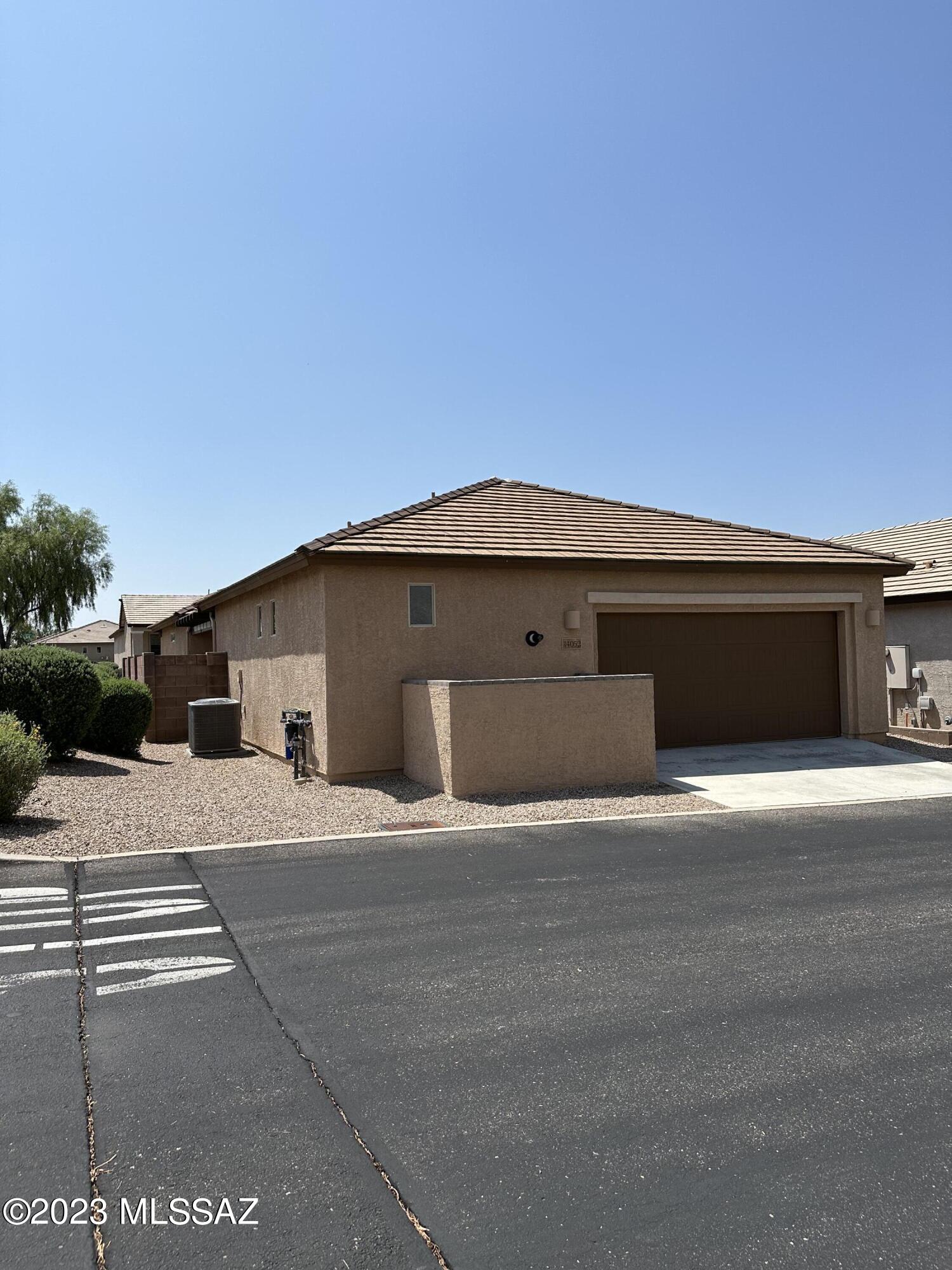 Del Webb at Rancho Del Lago Phase II SQ20112850077 - Residential Lease