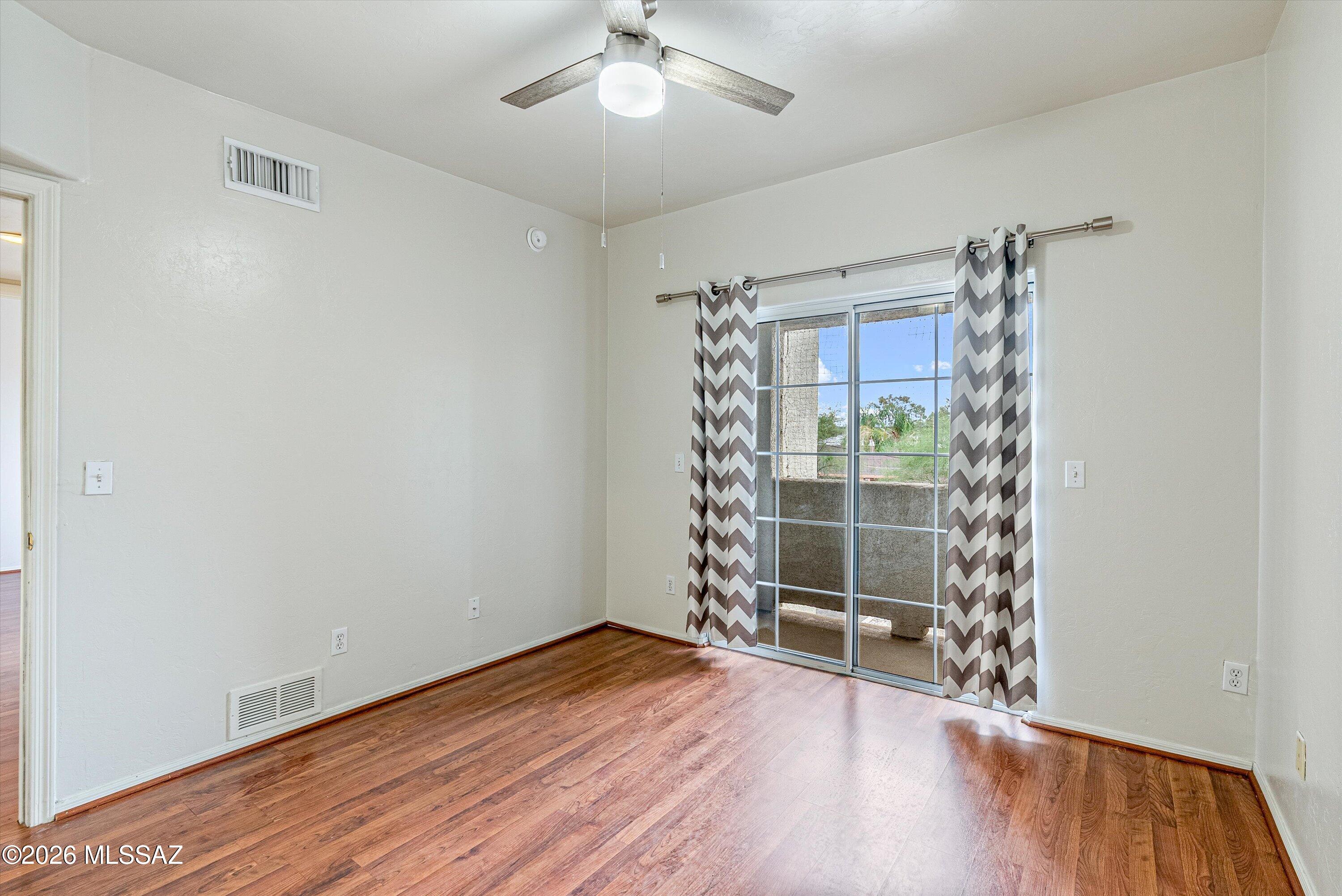 Treat Avenue Townhomes (1-15) - Residential